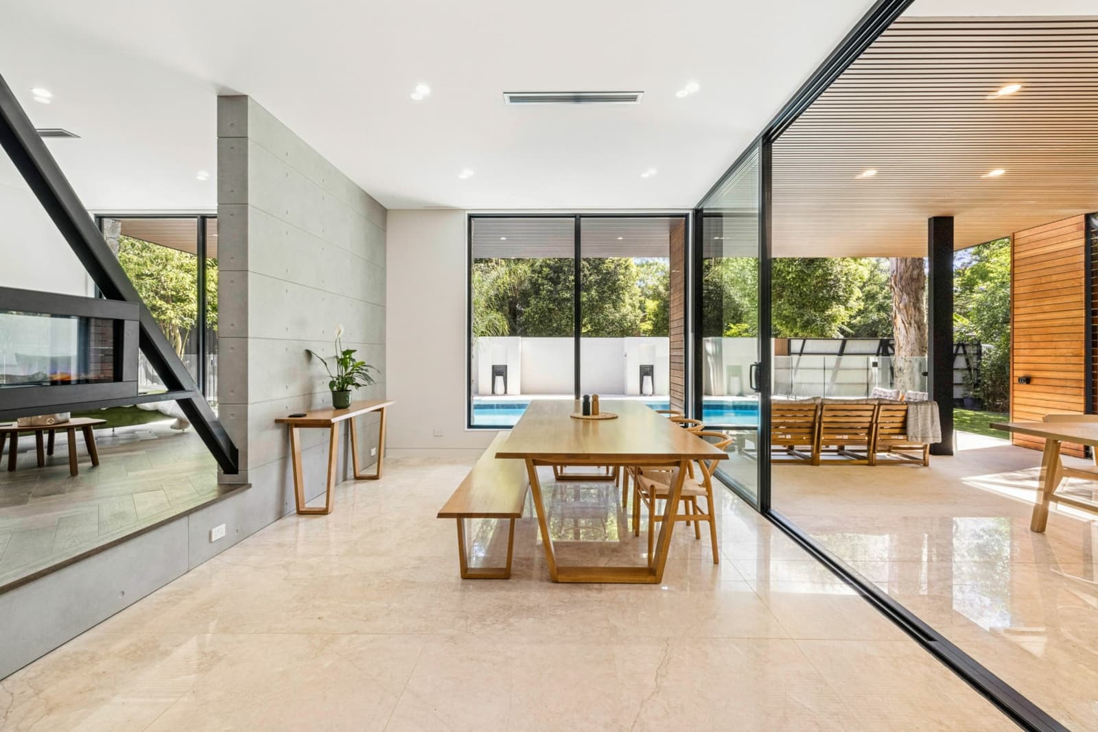 31 The Chase Road, Turramurra - Thumbnail 3