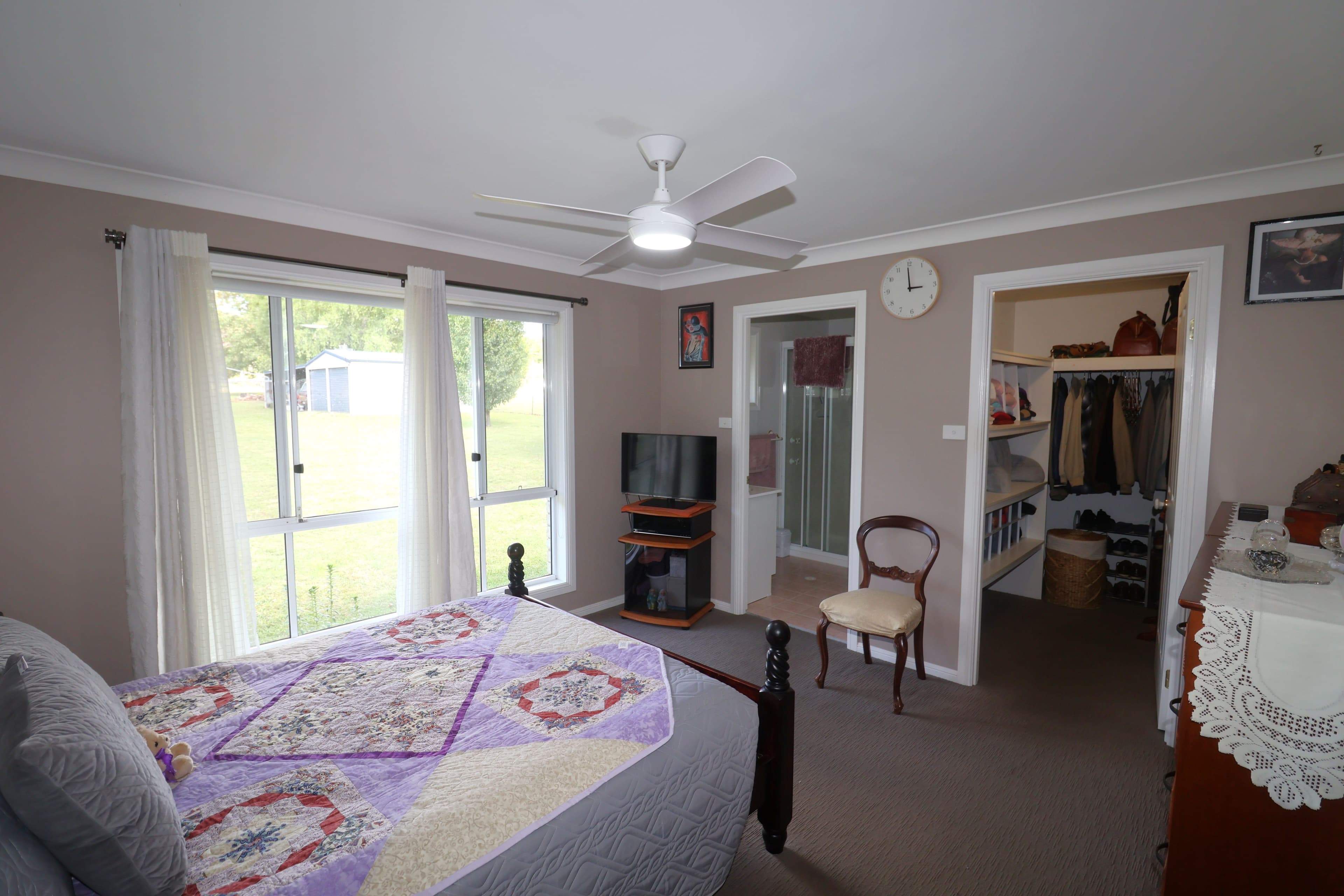 9 Grey Street, Glen Innes NSW 2370, Glen Innes - Thumbnail 4