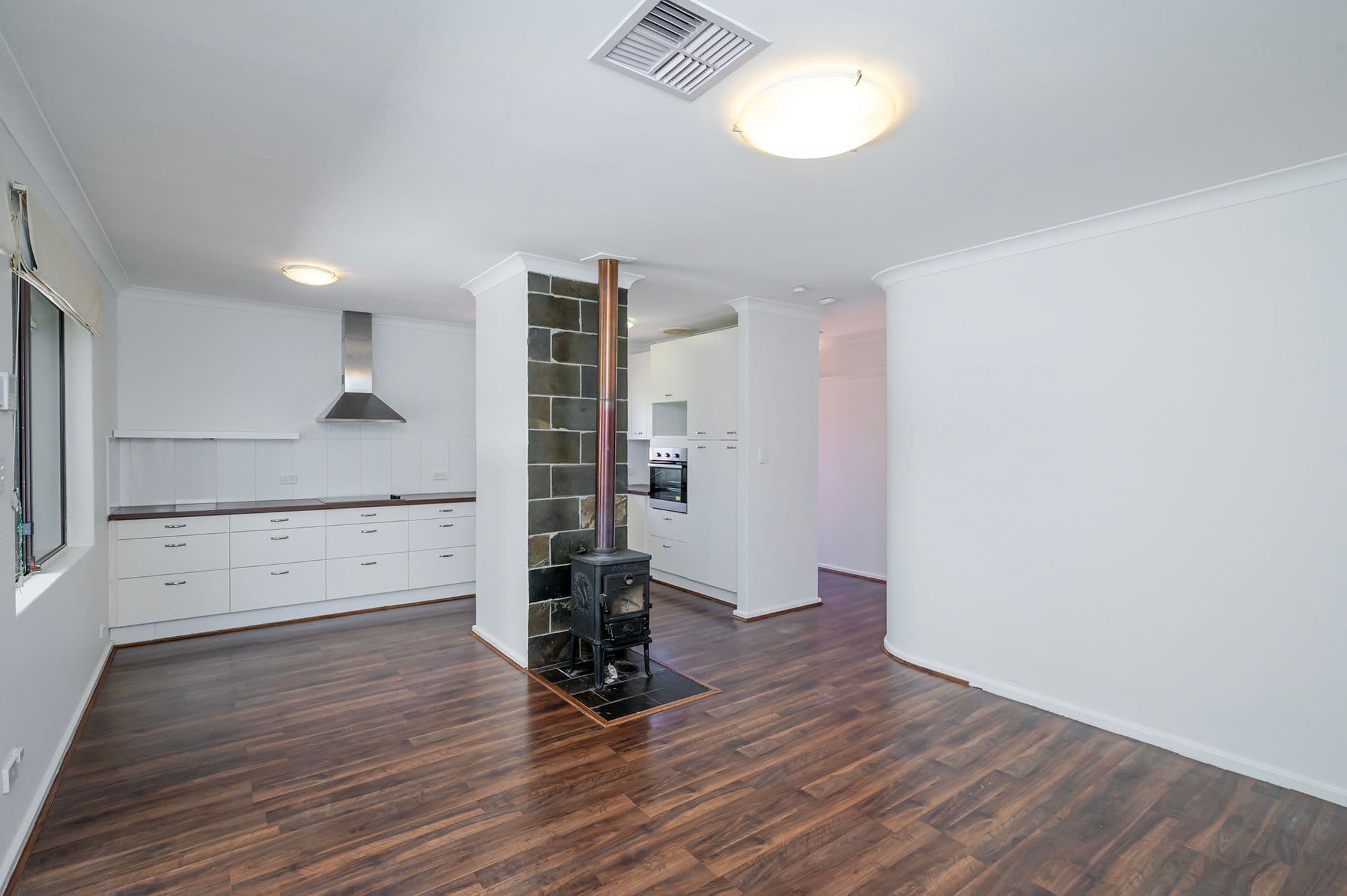 4 Tennivale Place, North Perth WA 6006, North Perth - Thumbnail 3