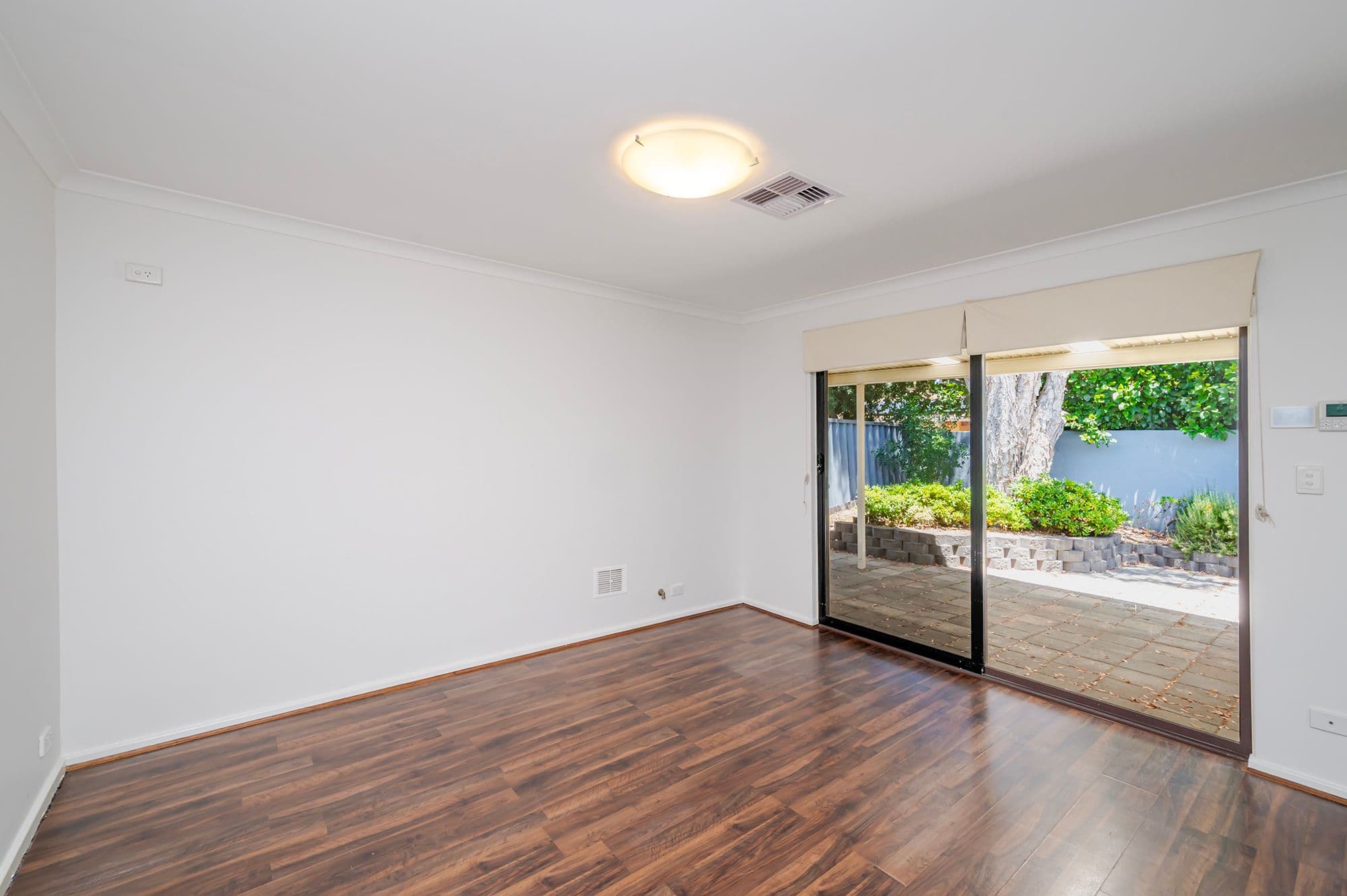4 Tennivale Place, North Perth WA 6006, North Perth - Thumbnail 4
