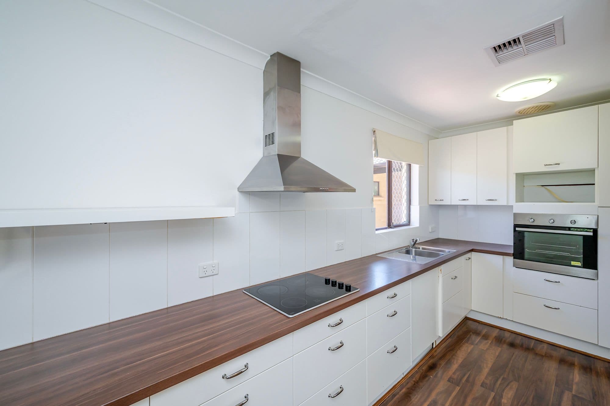 4 Tennivale Place, North Perth WA 6006, North Perth - Thumbnail 5