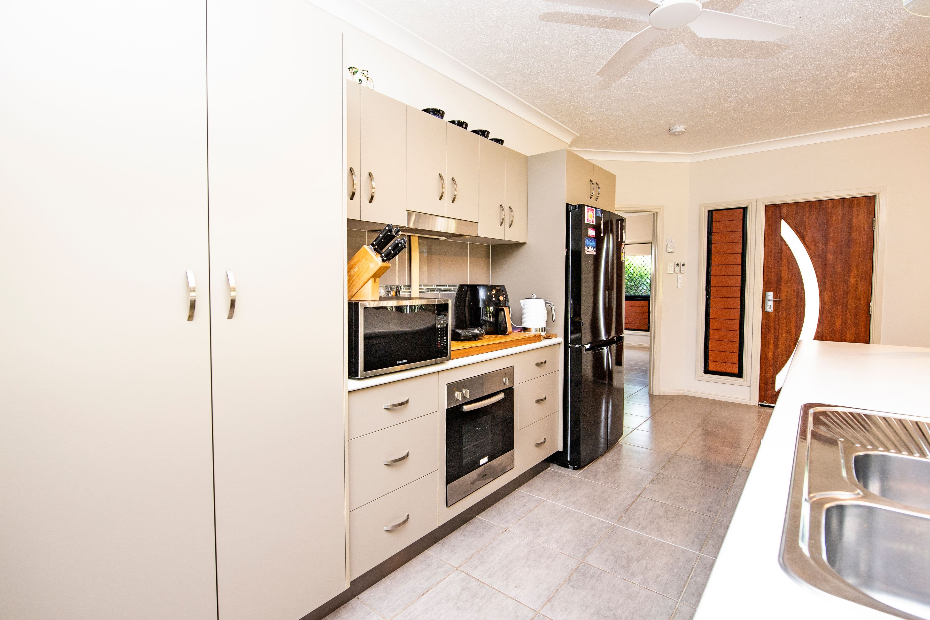 100 Gifford Street, Horseshoe Bay QLD 4819, Horseshoe Bay - Thumbnail 7