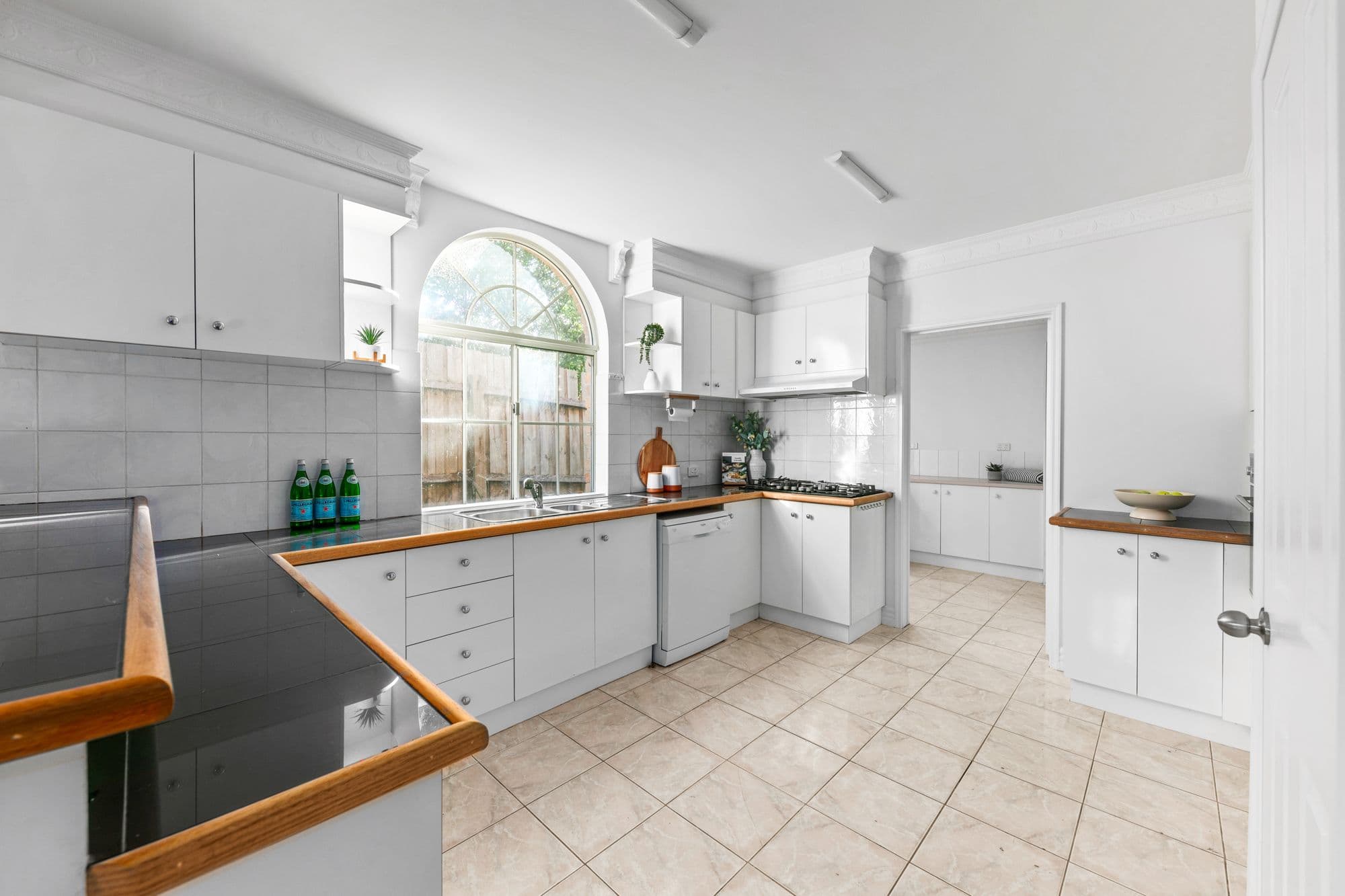 31 Marsh Street, Altona North VIC 3025, Altona North - Thumbnail 6