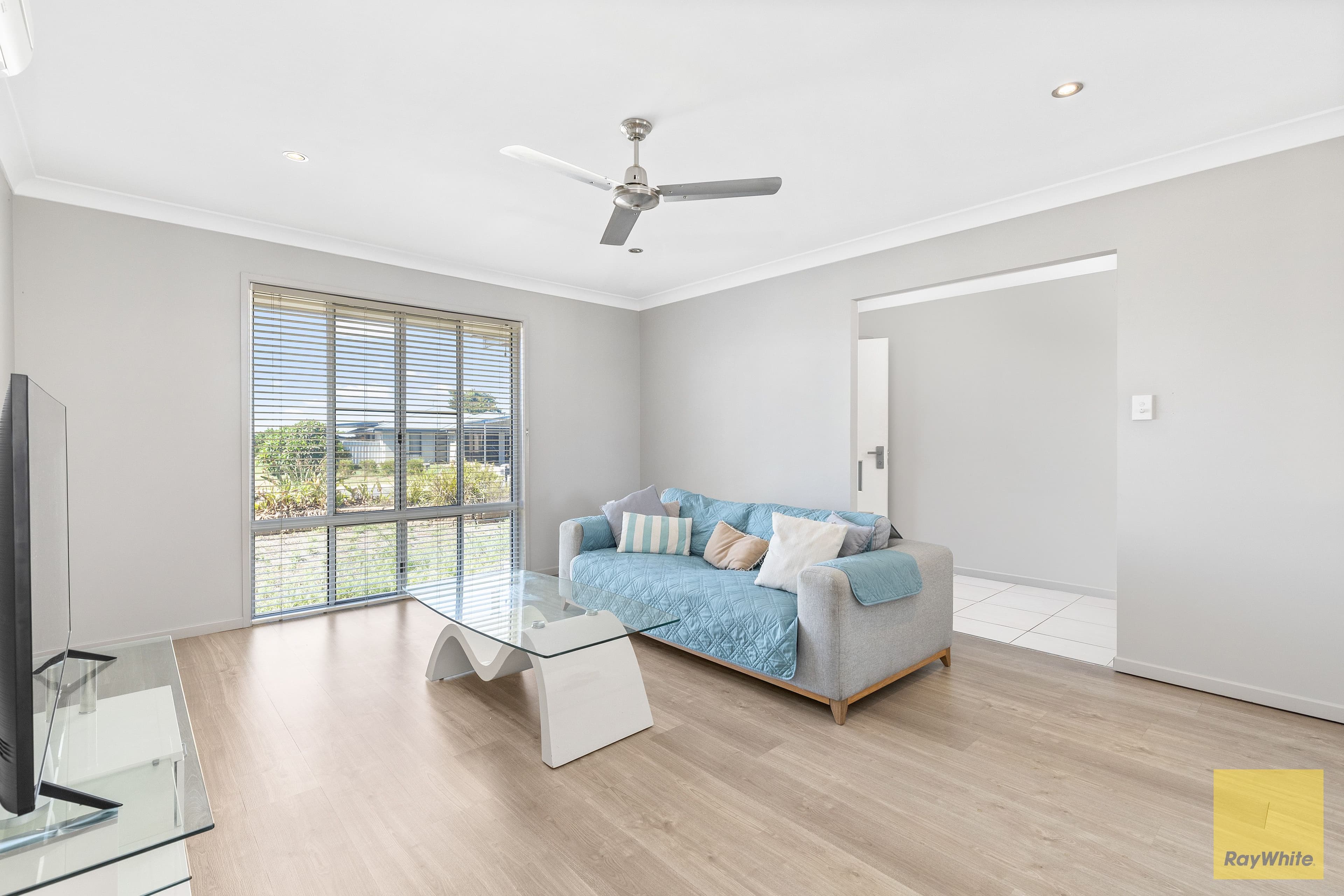 42 Mayfair Drive, Emerald QLD 4720, Emerald - Thumbnail 5