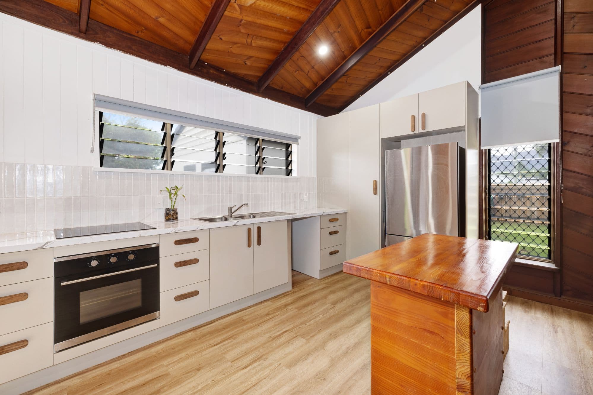 1401 Riverway Drive, Kelso QLD 4815, Kelso - Image 1