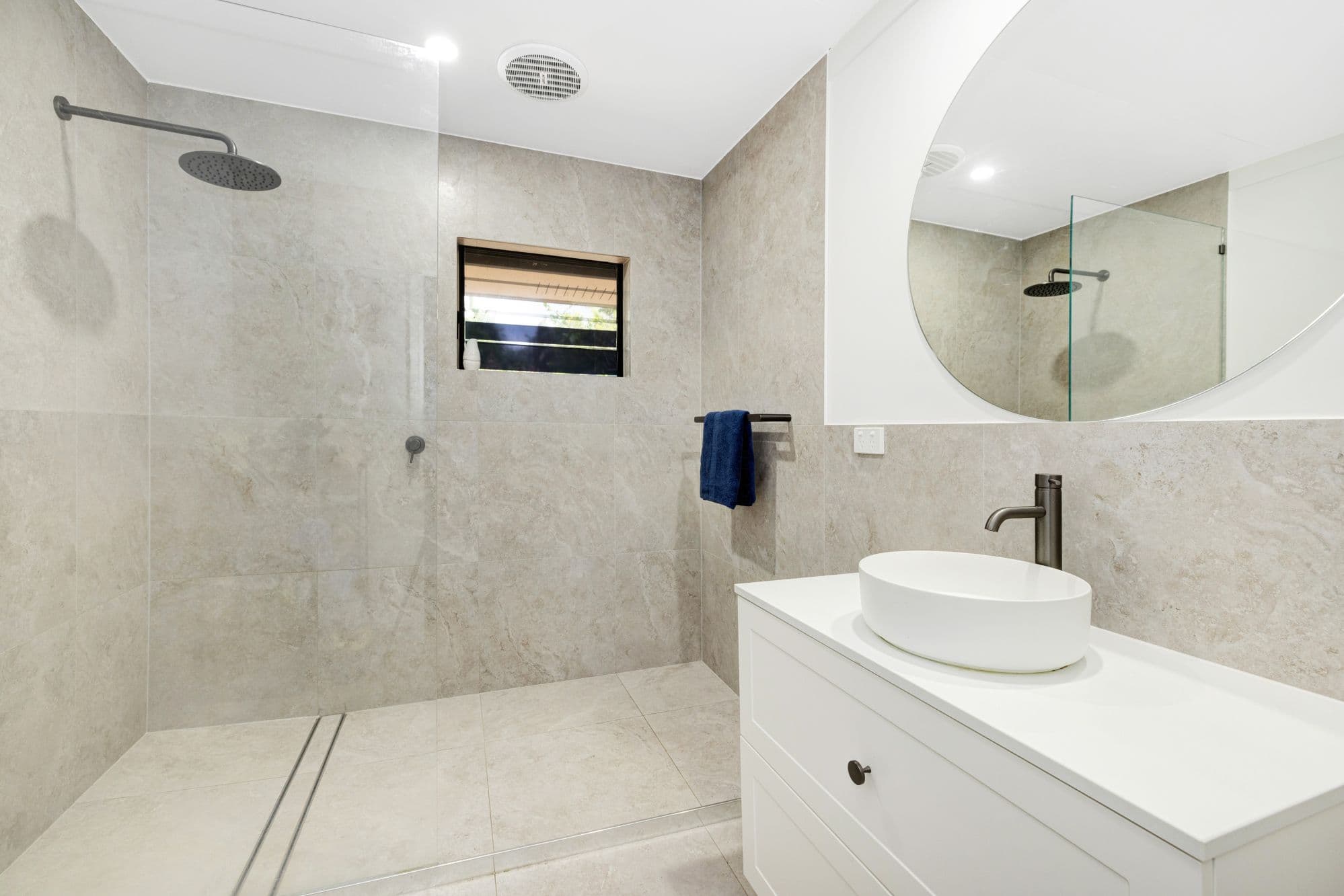 1401 Riverway Drive, Kelso QLD 4815, Kelso - Thumbnail 3