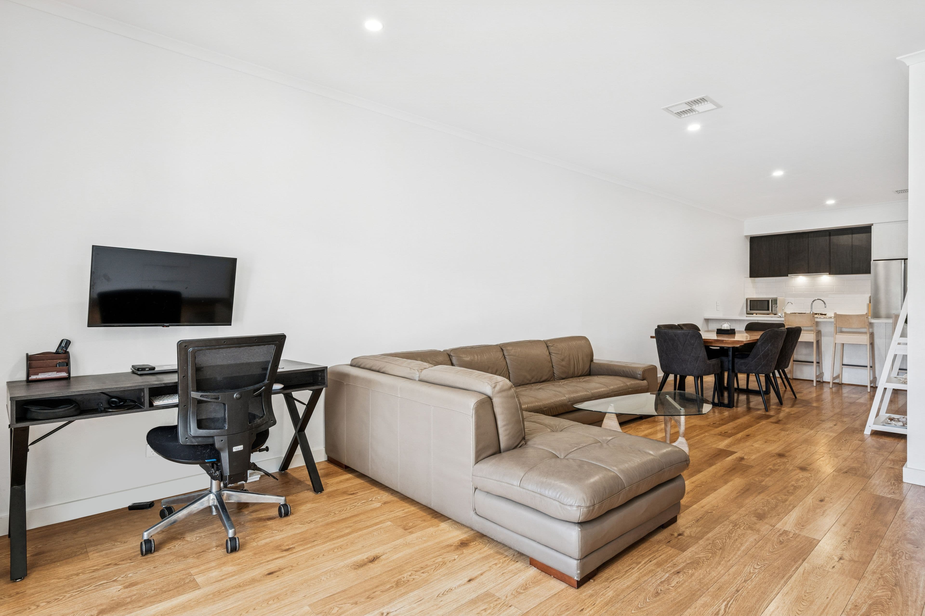 42 Hill Smith Boulevard, St Clair SA 5011, St Clair - Thumbnail 6