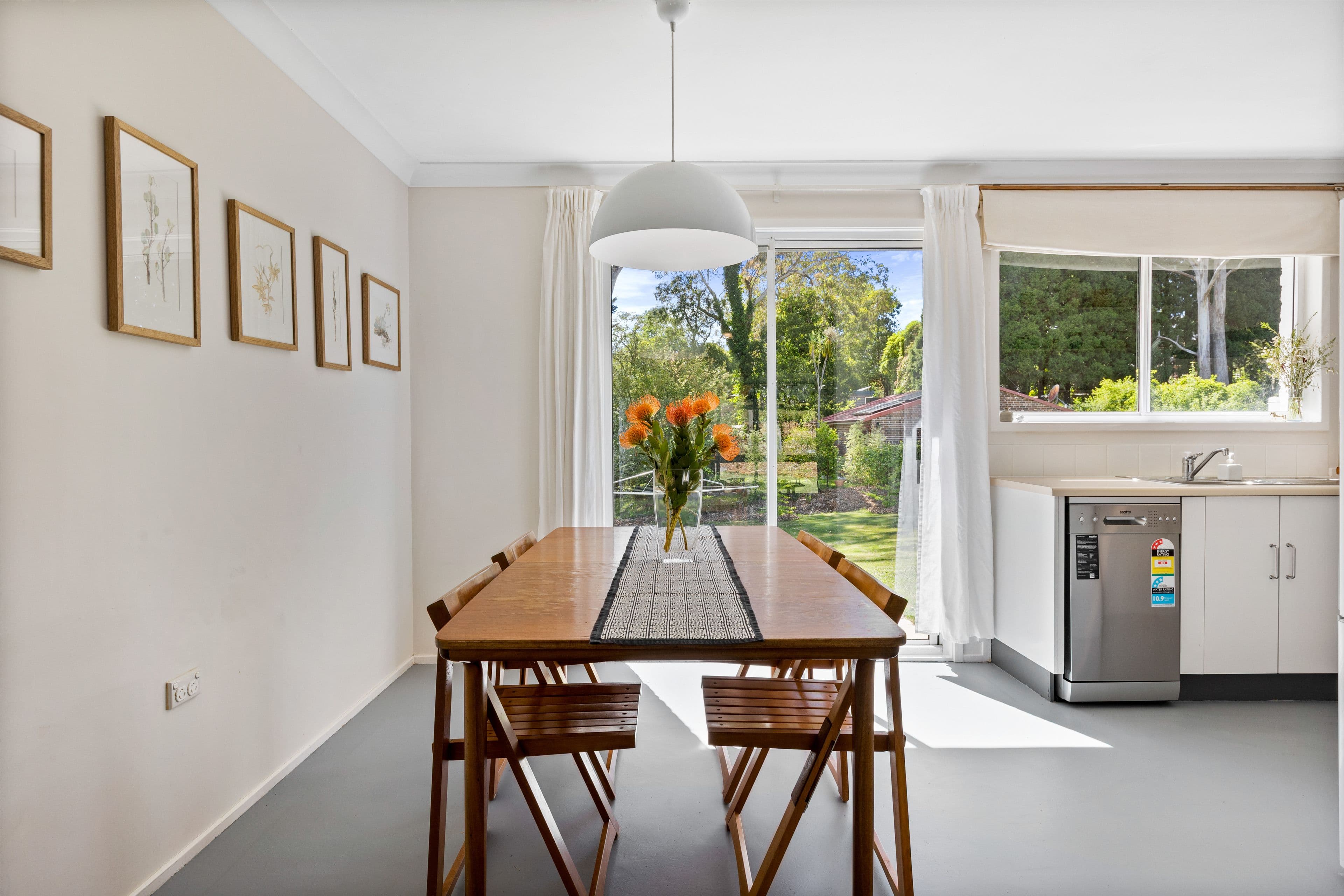 19 Barton Street, Katoomba NSW 2780, Katoomba - Thumbnail 4