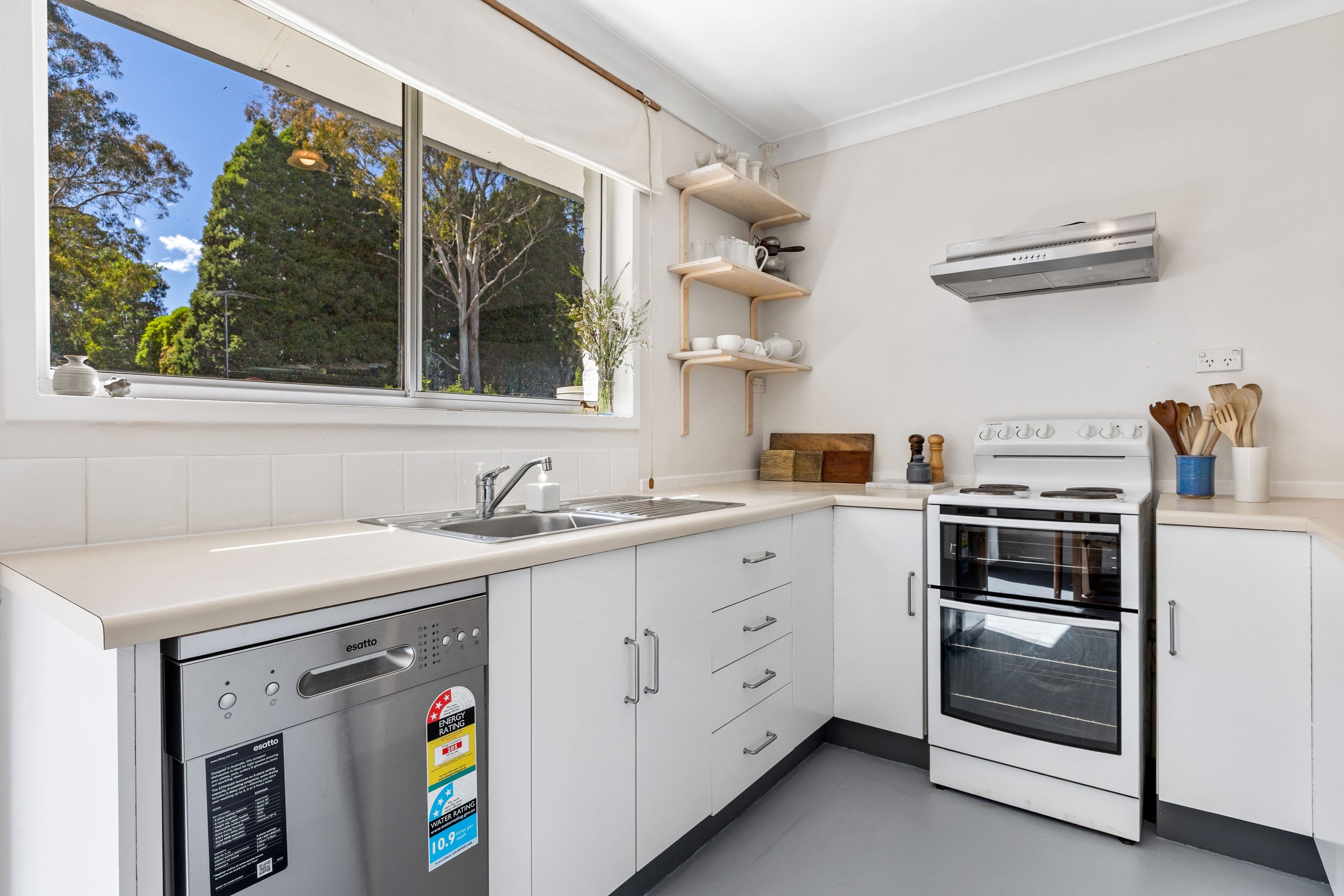 19 Barton Street, Katoomba NSW 2780, Katoomba - Thumbnail 5