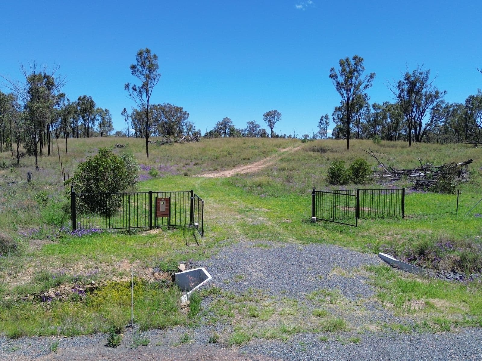 39 Thanes Creek Road, Thane - Image 1