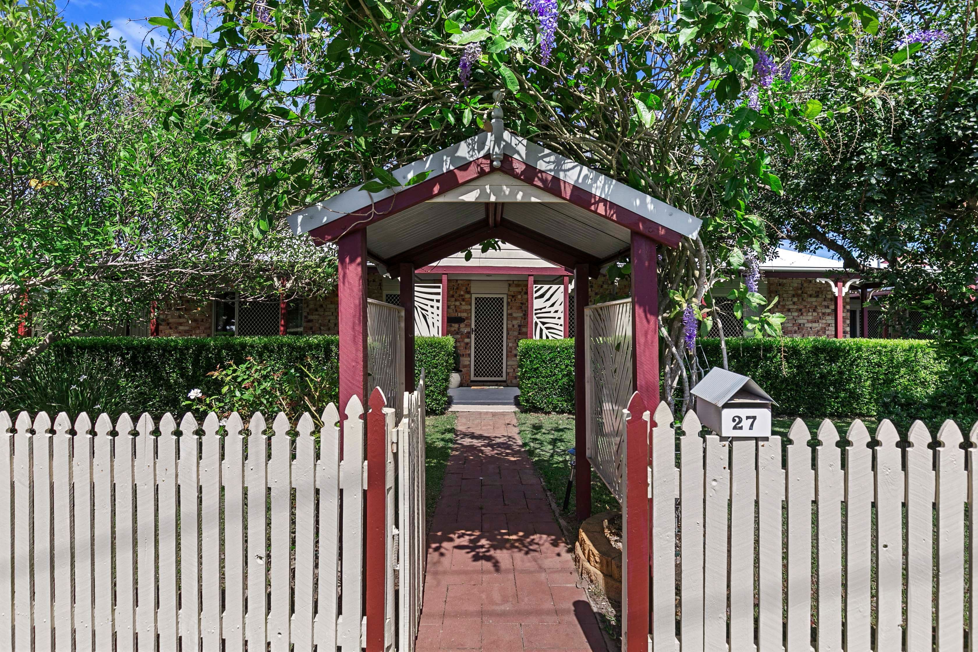27 Romeck Crescent, Urraween QLD 4655, Urraween - Thumbnail 4
