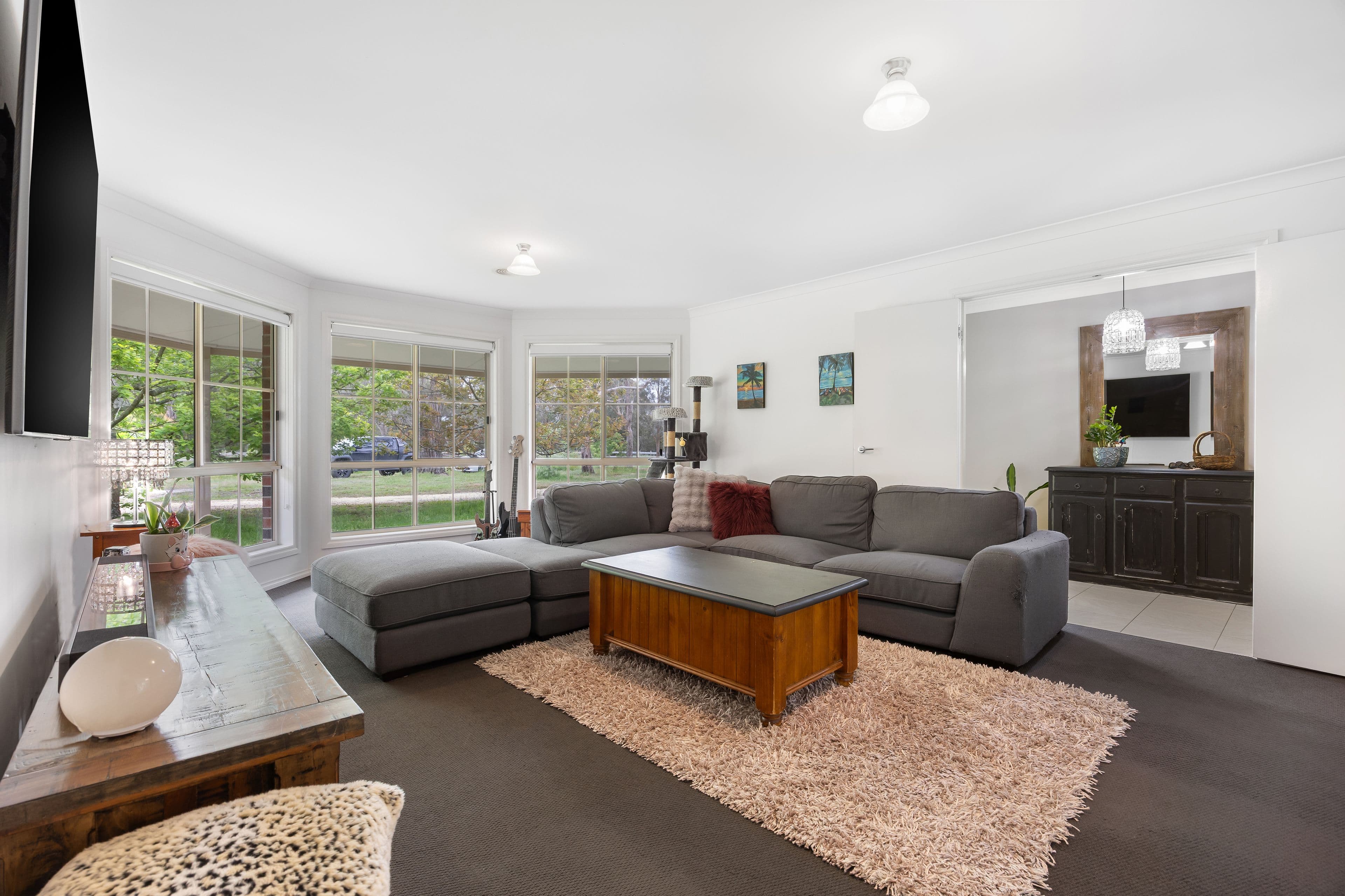 19 Victoria Road, Scarsdale VIC 3351, Scarsdale - Thumbnail 3