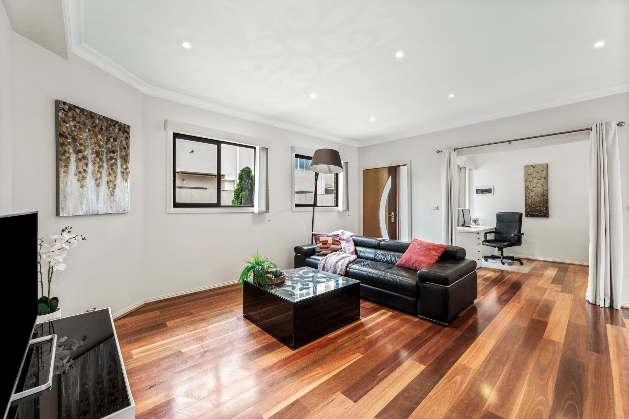 16 Cormac Street, Preston VIC 3072, Preston - Thumbnail 2