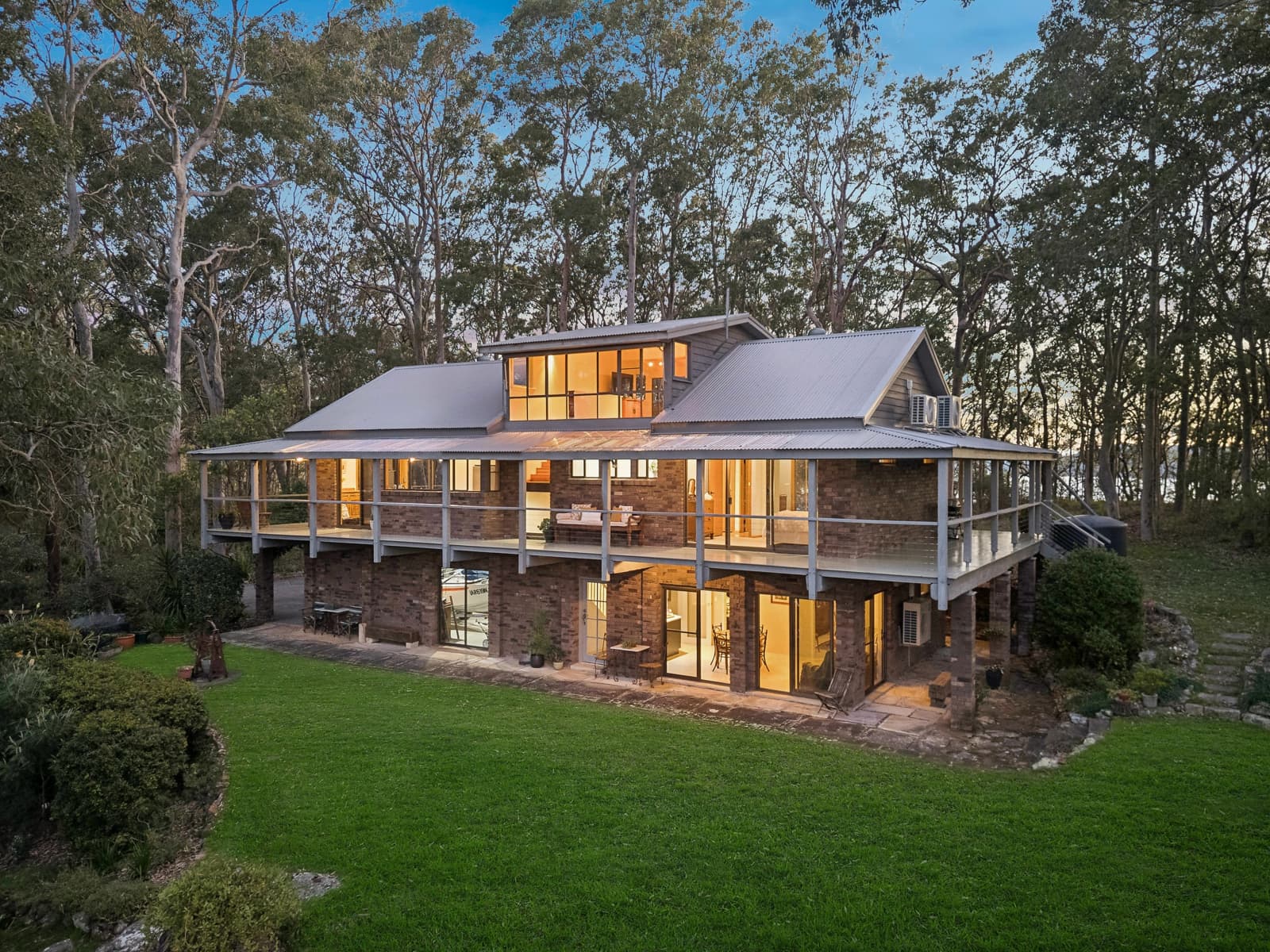 55 Albert Street,Wagstaffe, Wagstaffe - Image 1