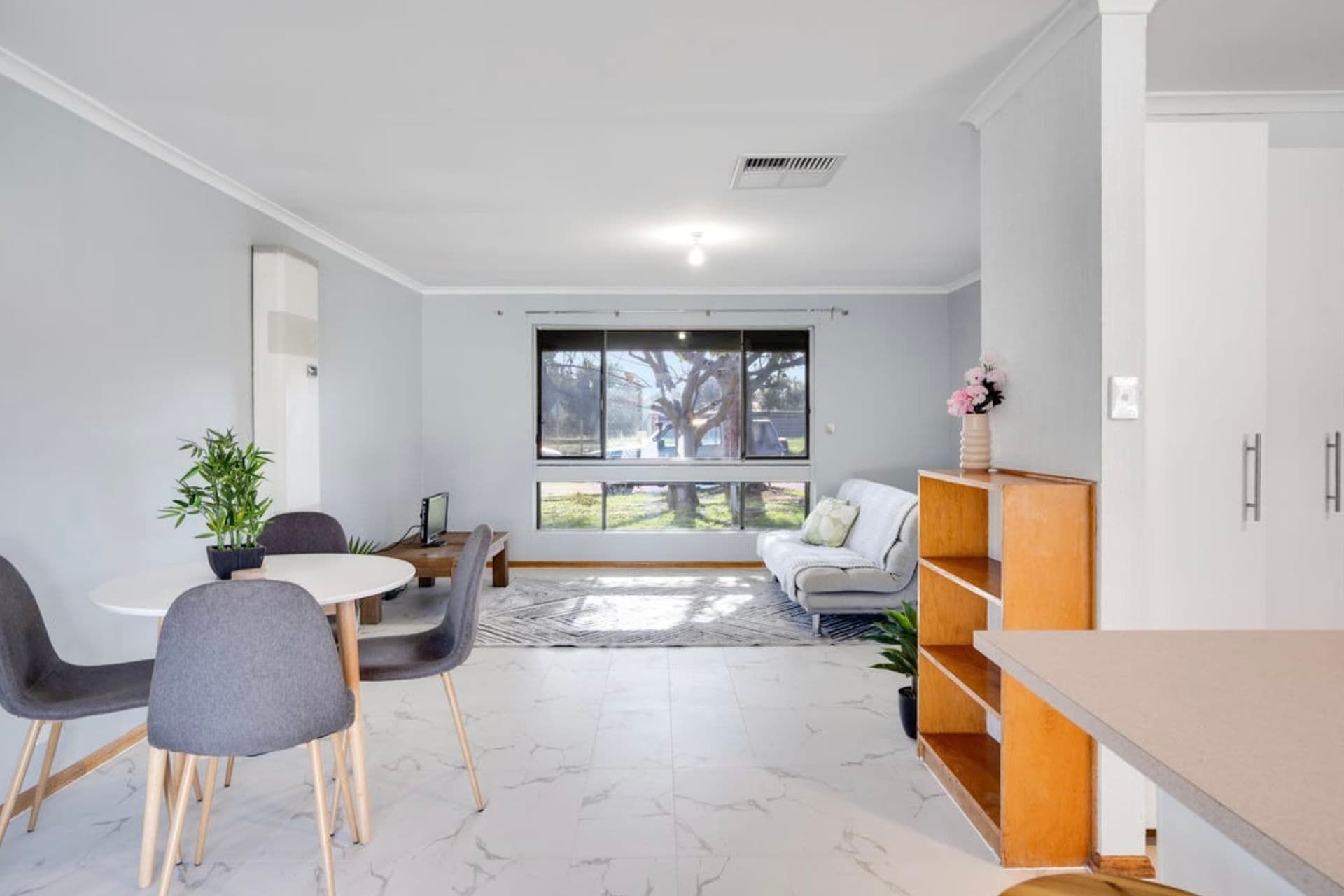 8 Yalumba Drive, Paralowie, SA, Paralowie - Thumbnail 2