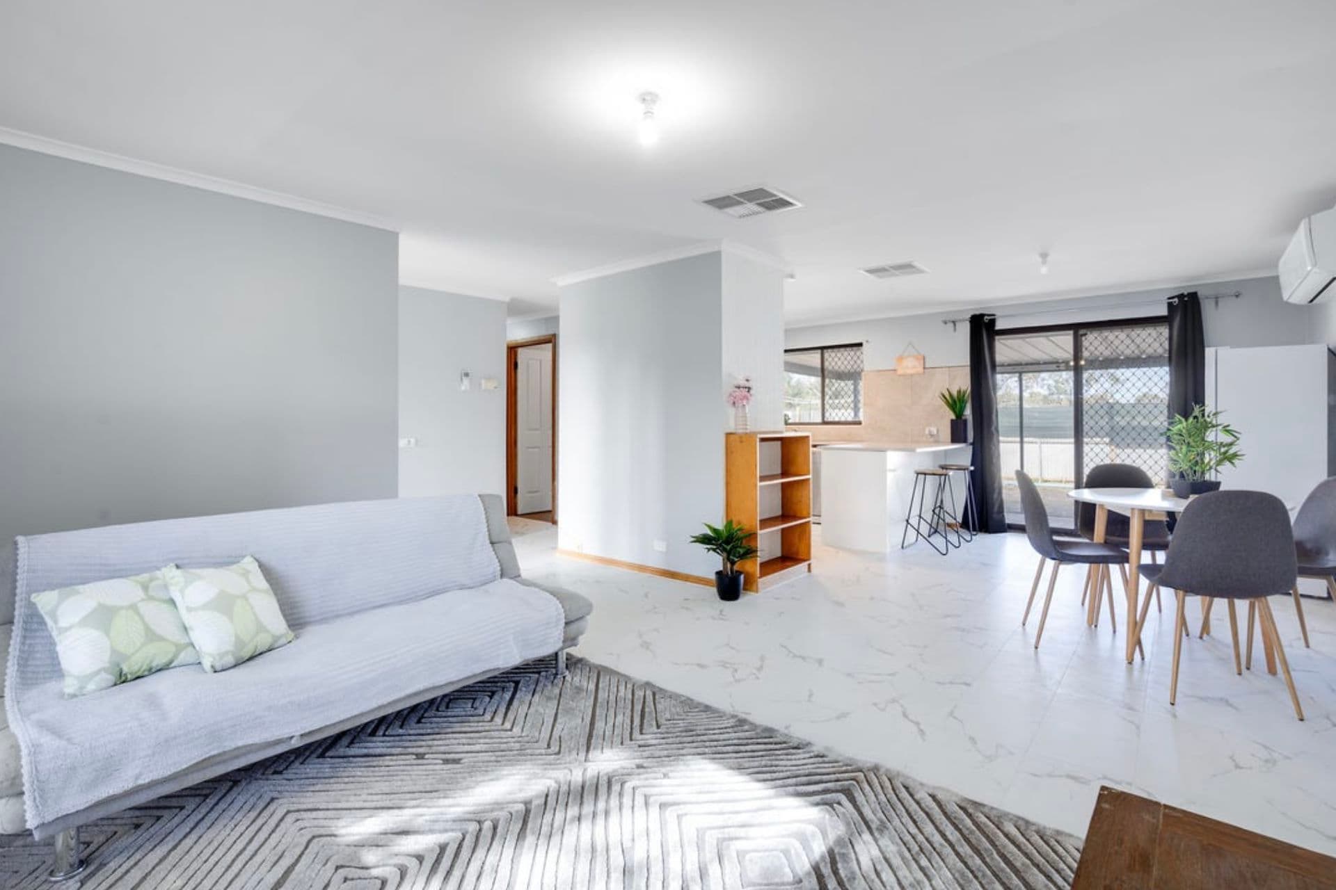 8 Yalumba Drive, Paralowie, SA, Paralowie - Thumbnail 3