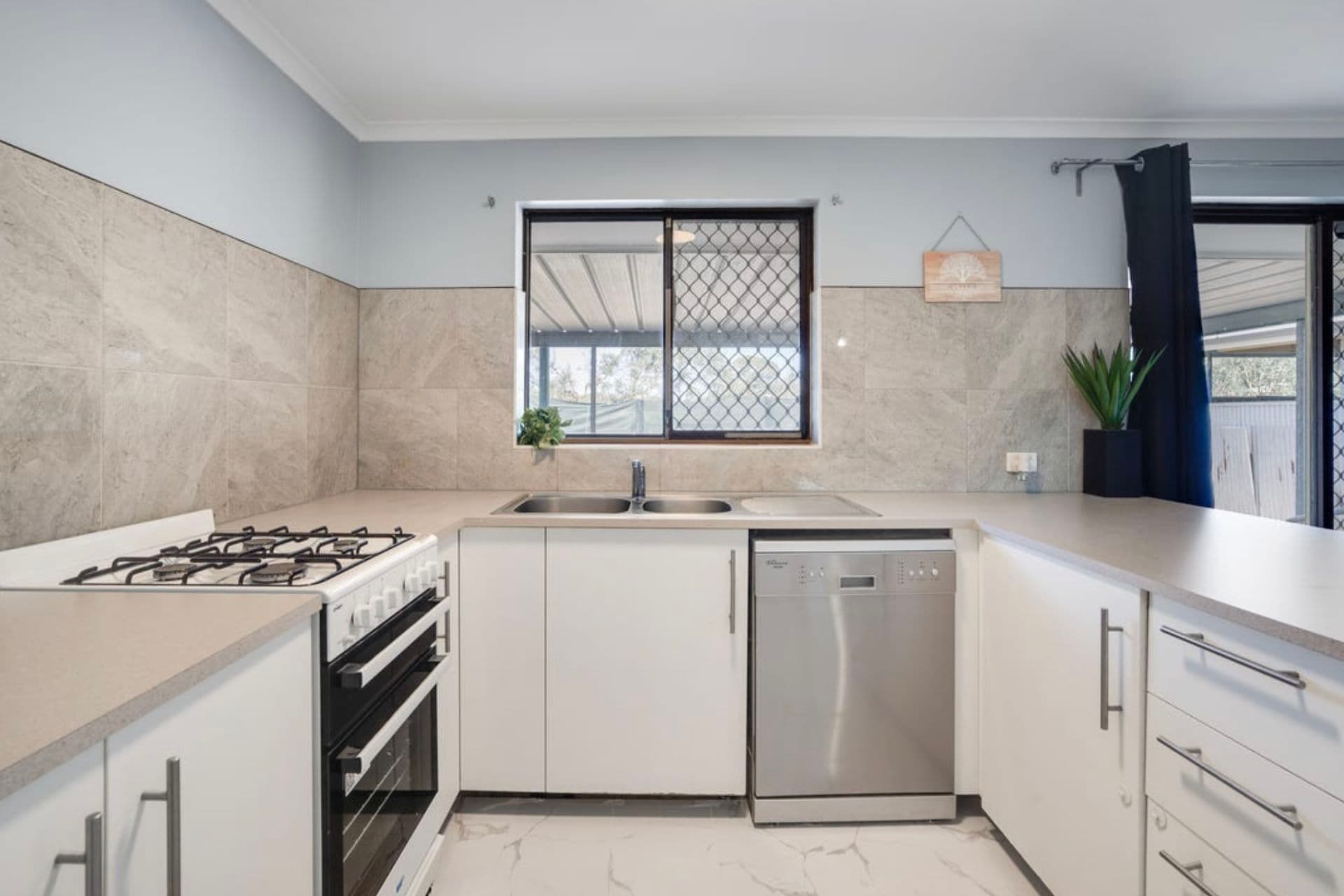 8 Yalumba Drive, Paralowie, SA, Paralowie - Thumbnail 7