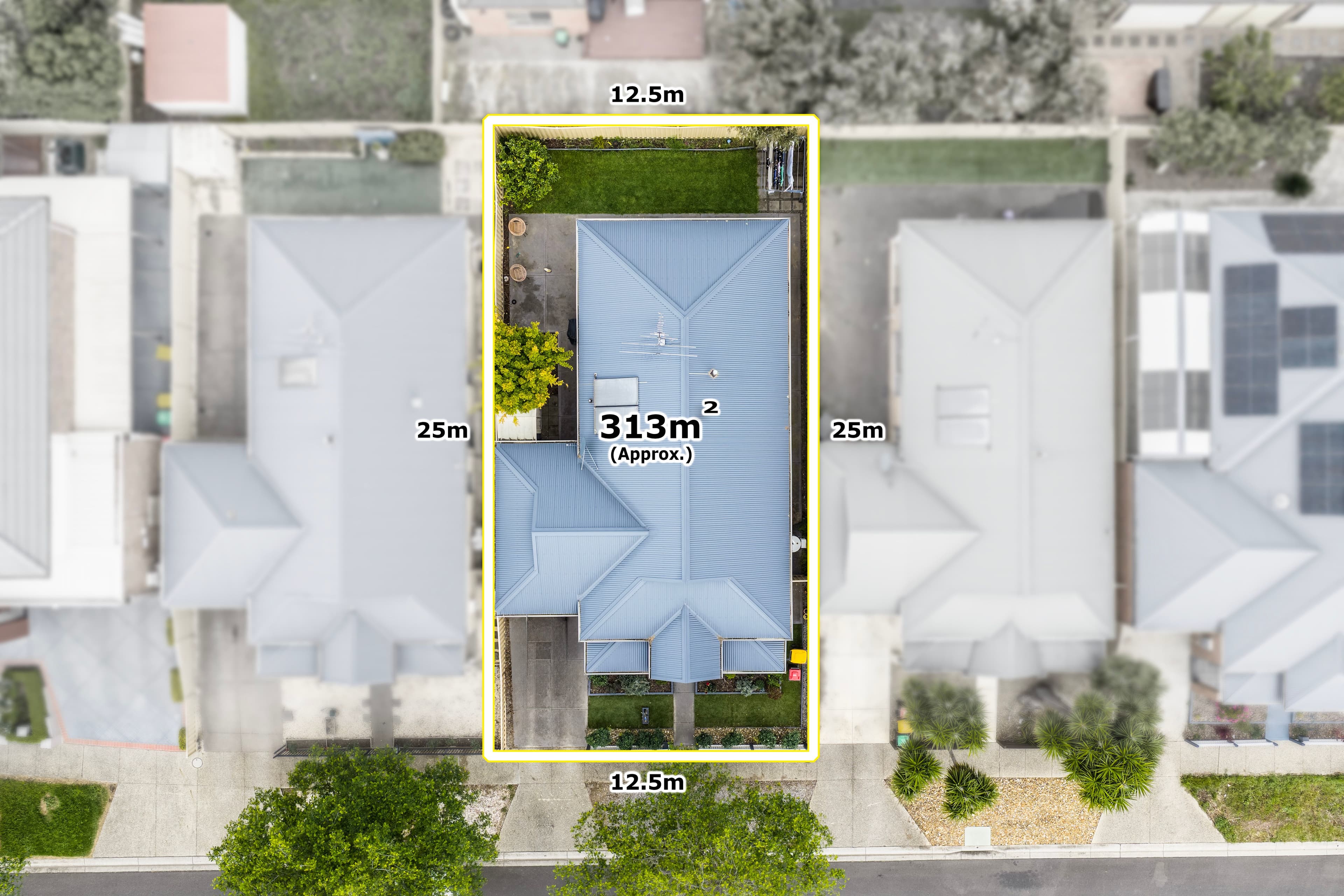 20 Clementson Drive, Caroline Springs VIC 3023, Caroline Springs - Thumbnail 2