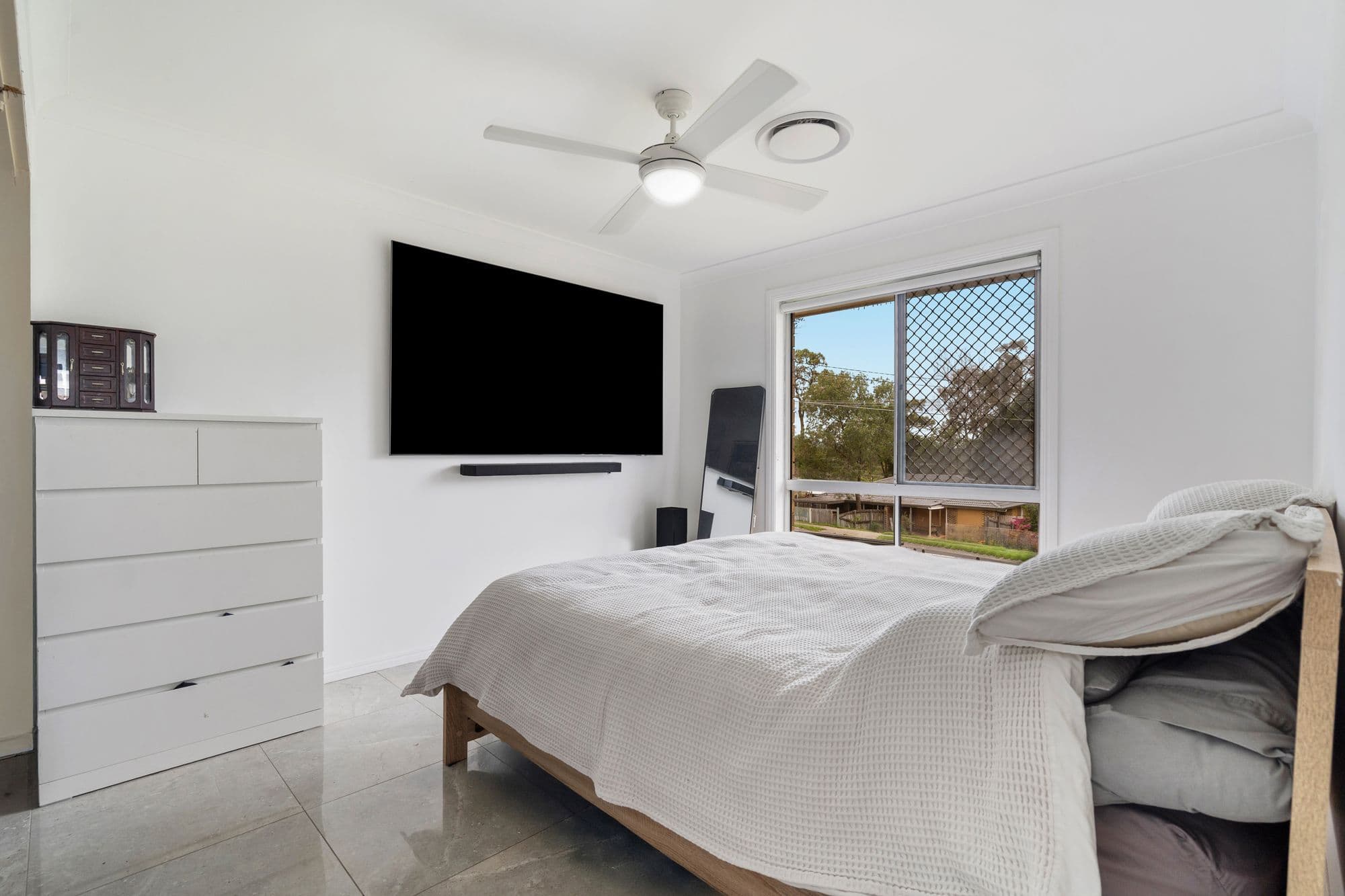 14 Saverin Road, Eagleby QLD 4207, Eagleby - Thumbnail 8