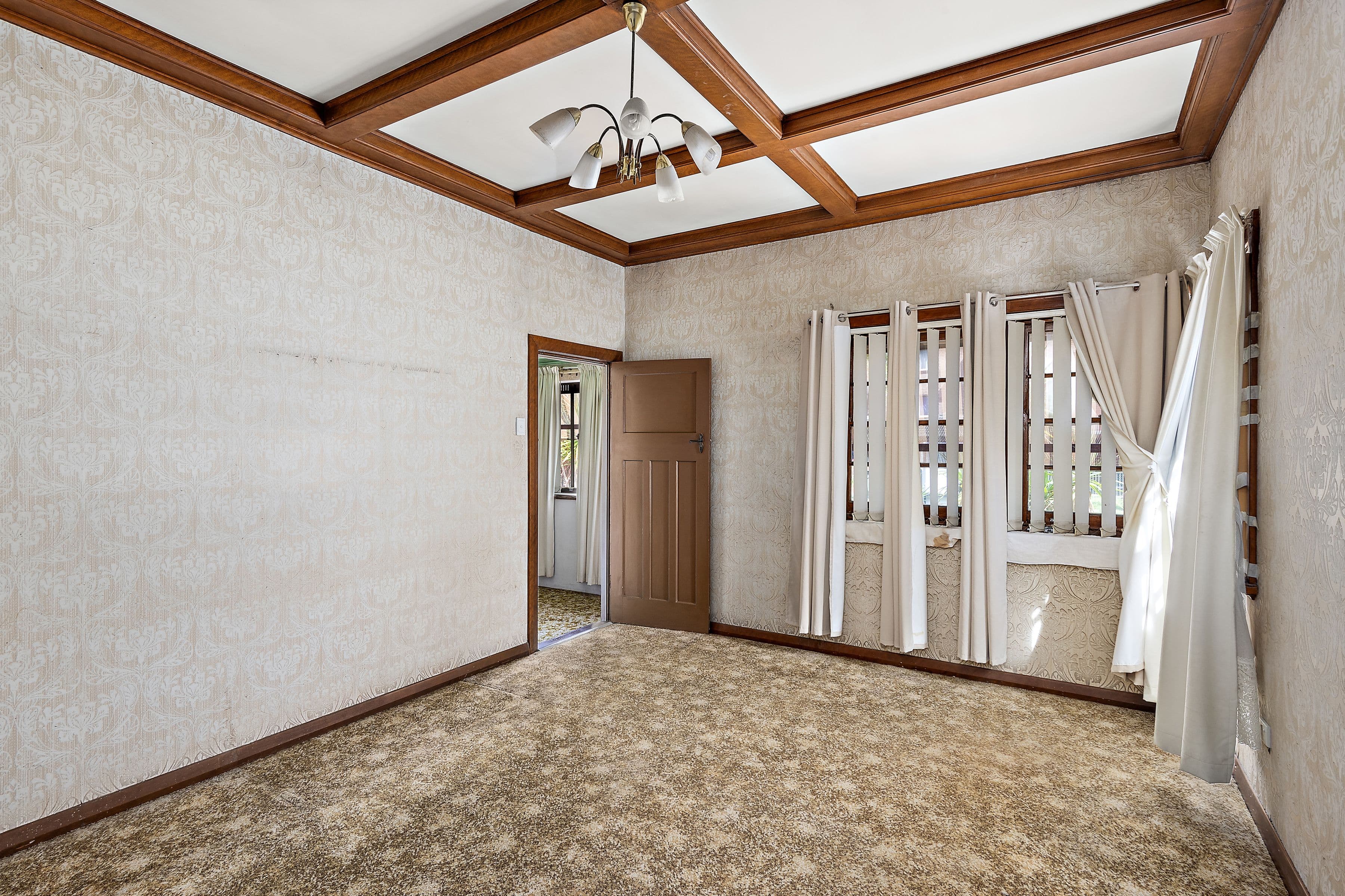 35 Hanbury Street, Mayfield NSW 2304, Mayfield - Thumbnail 2