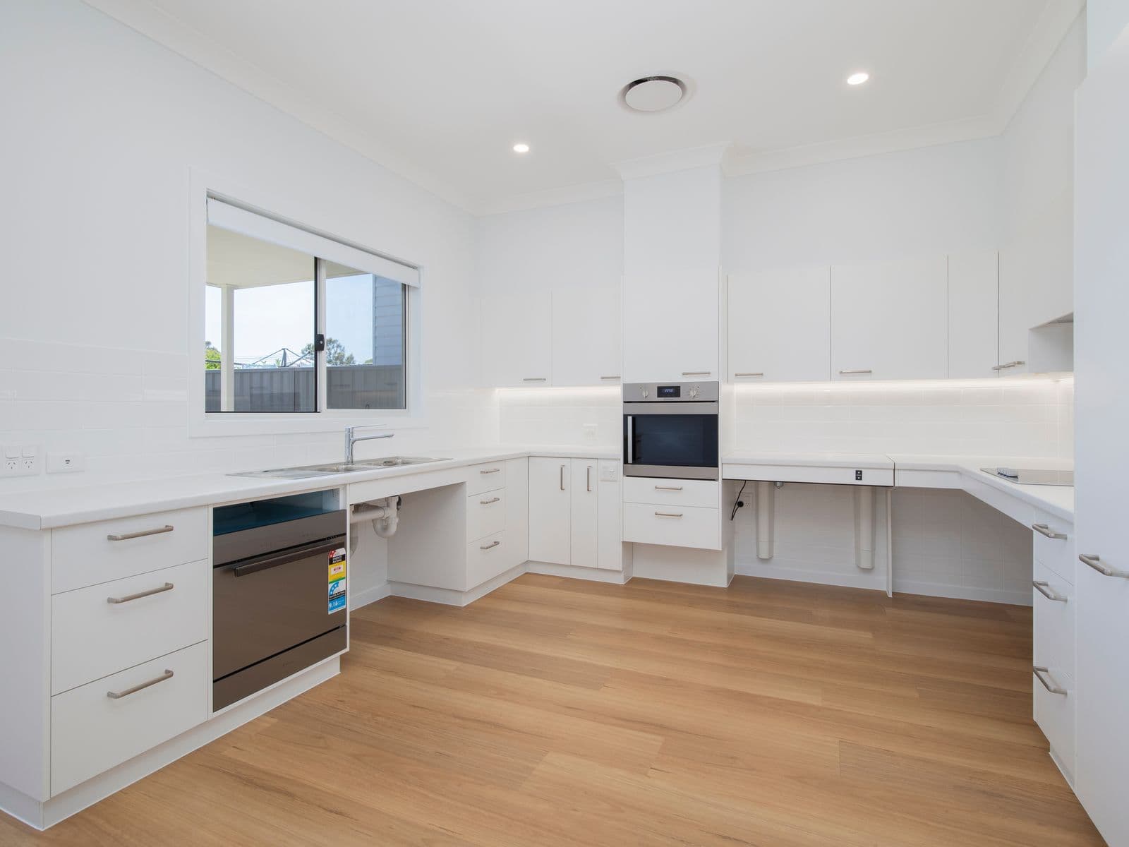 65 Ringal Crescent, Jewells - Thumbnail 3