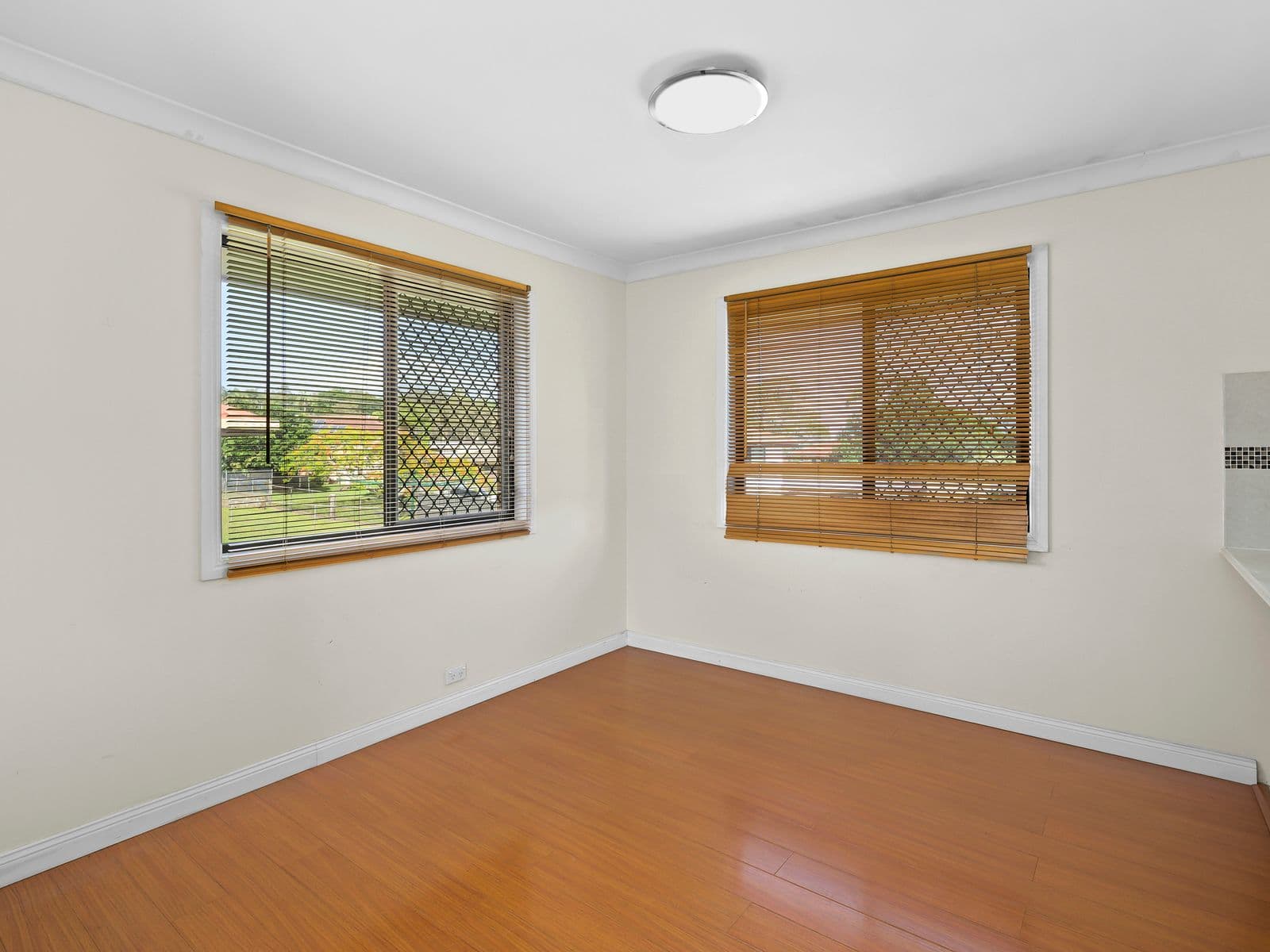153 Mount Gravatt Capalaba Road, Upper Mount Gravatt - Thumbnail 7