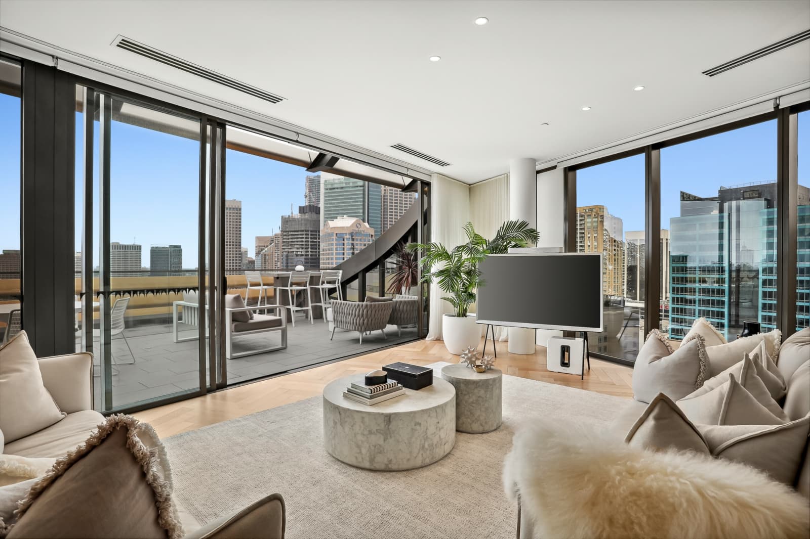 2401/160 King Street,Sydney, Sydney - Image 1