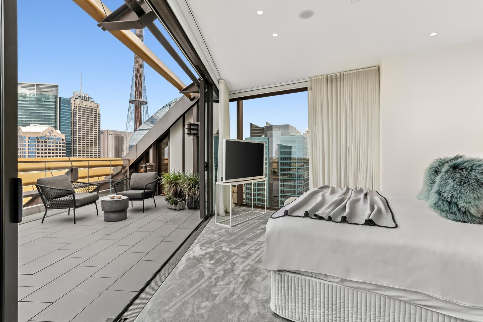 2401/160 King Street,Sydney, Sydney - Thumbnail 4