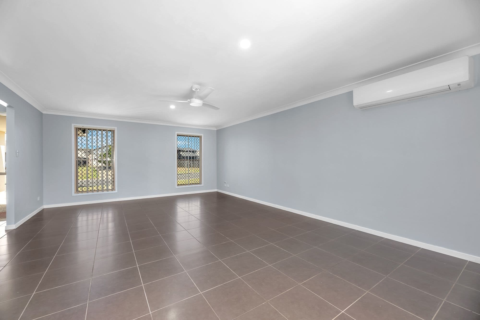 37 Baden Jones Way, North Booval QLD 4304, North Booval - Thumbnail 4