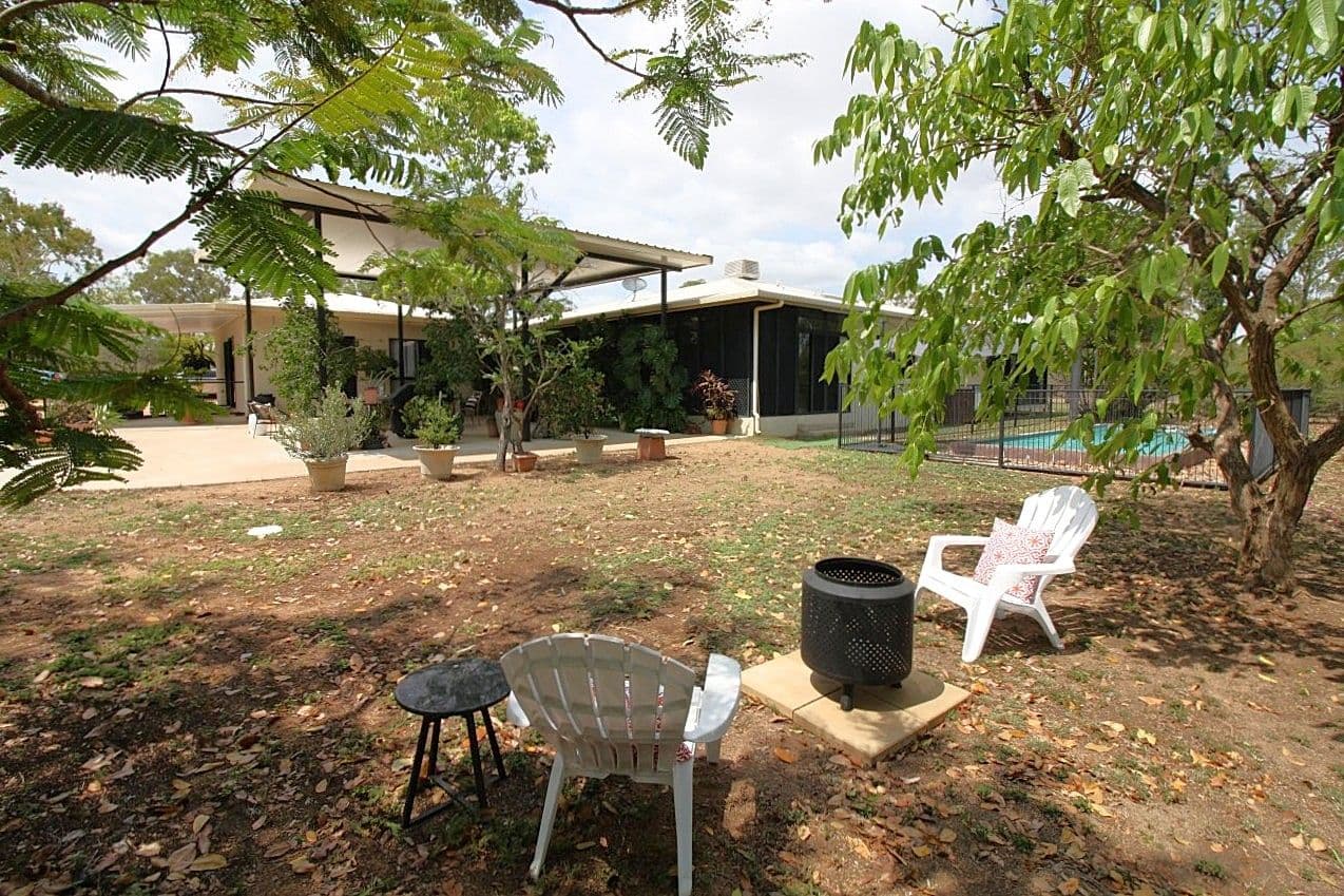 190 Old Dalrymple Road, Breddan - Image 1