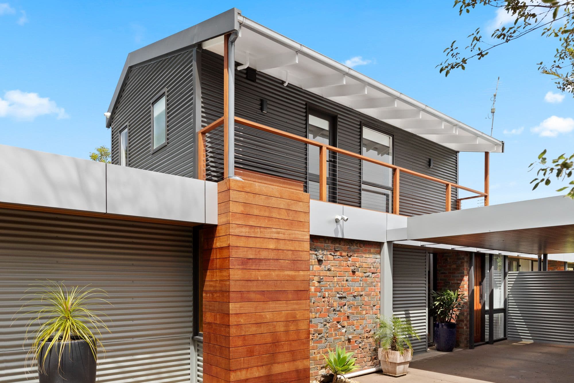 2 Slattery Street, Werribee VIC 3030, Werribee - Thumbnail 2