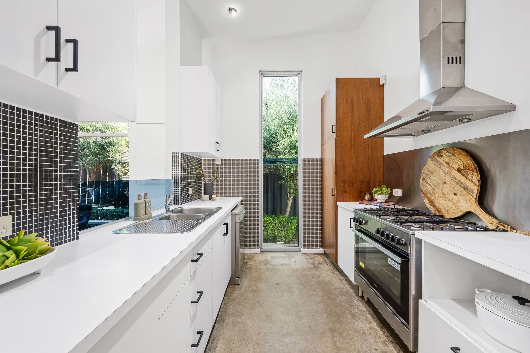 12 Kenny Street, Bassendean WA 6054, Bassendean - Thumbnail 7