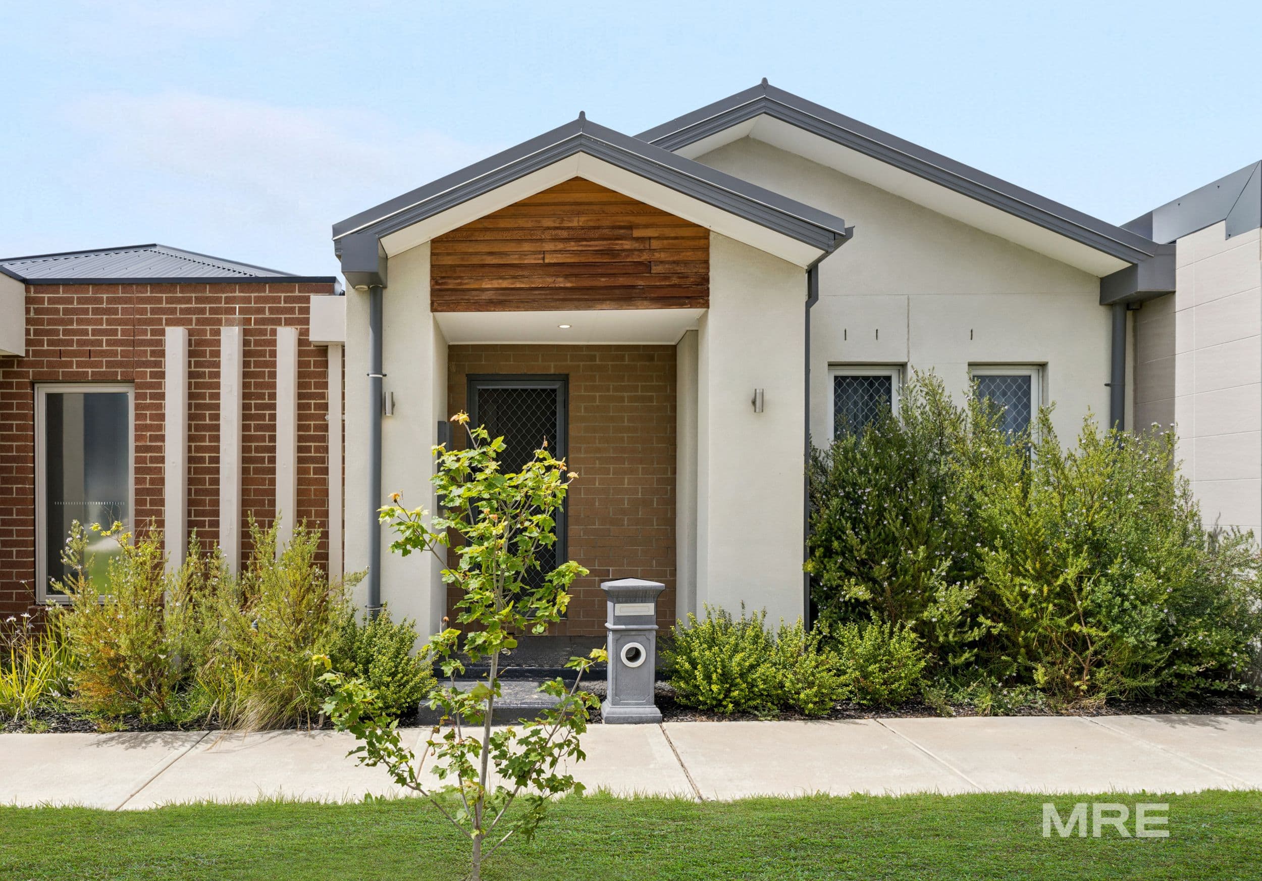 4 Esatto Walk, Wyndham Vale VIC 3024, Wyndham Vale - Thumbnail 2