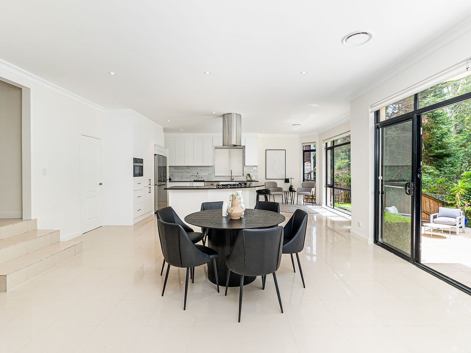 21 Applecross Avenue, Castle Hill - Thumbnail 7