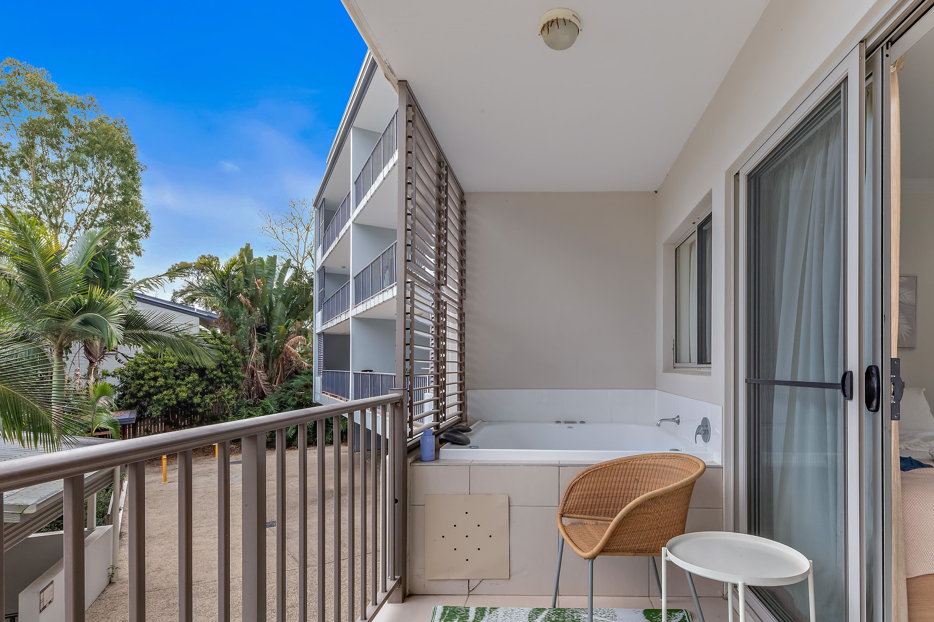 3 Deloraine Close, Cannonvale QLD 4802, Cannonvale - Thumbnail 2