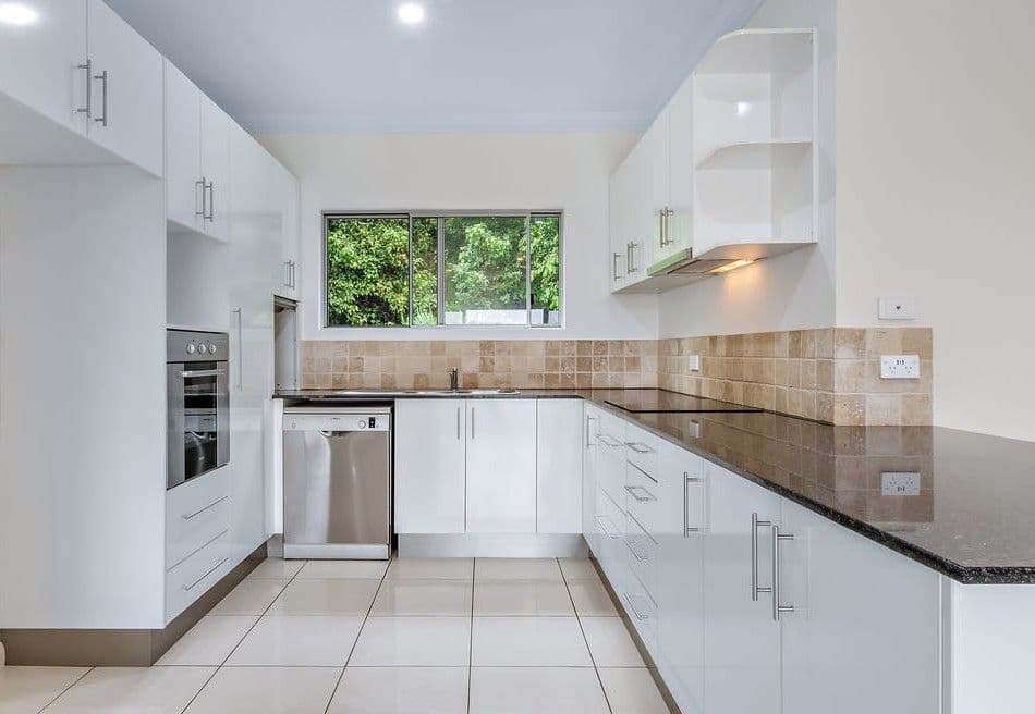 3 Deloraine Close, Cannonvale QLD 4802, Cannonvale - Thumbnail 4