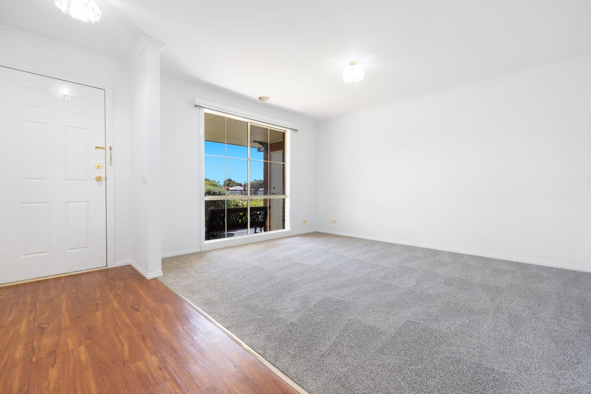 19 Jagger Circuit, Cranbourne East VIC 3977, Cranbourne East - Thumbnail 2