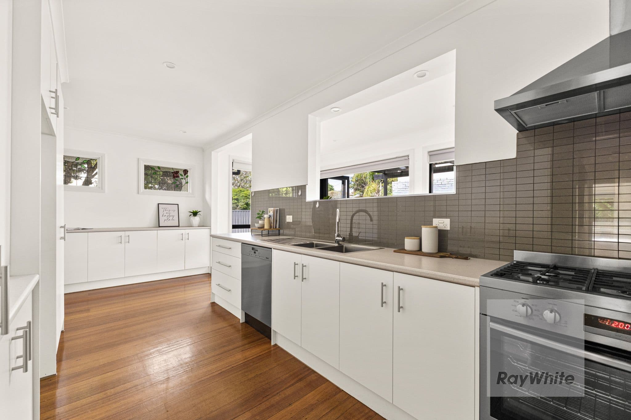 8 Busst Drive, Watsonia North VIC 3087, Watsonia North - Thumbnail 6