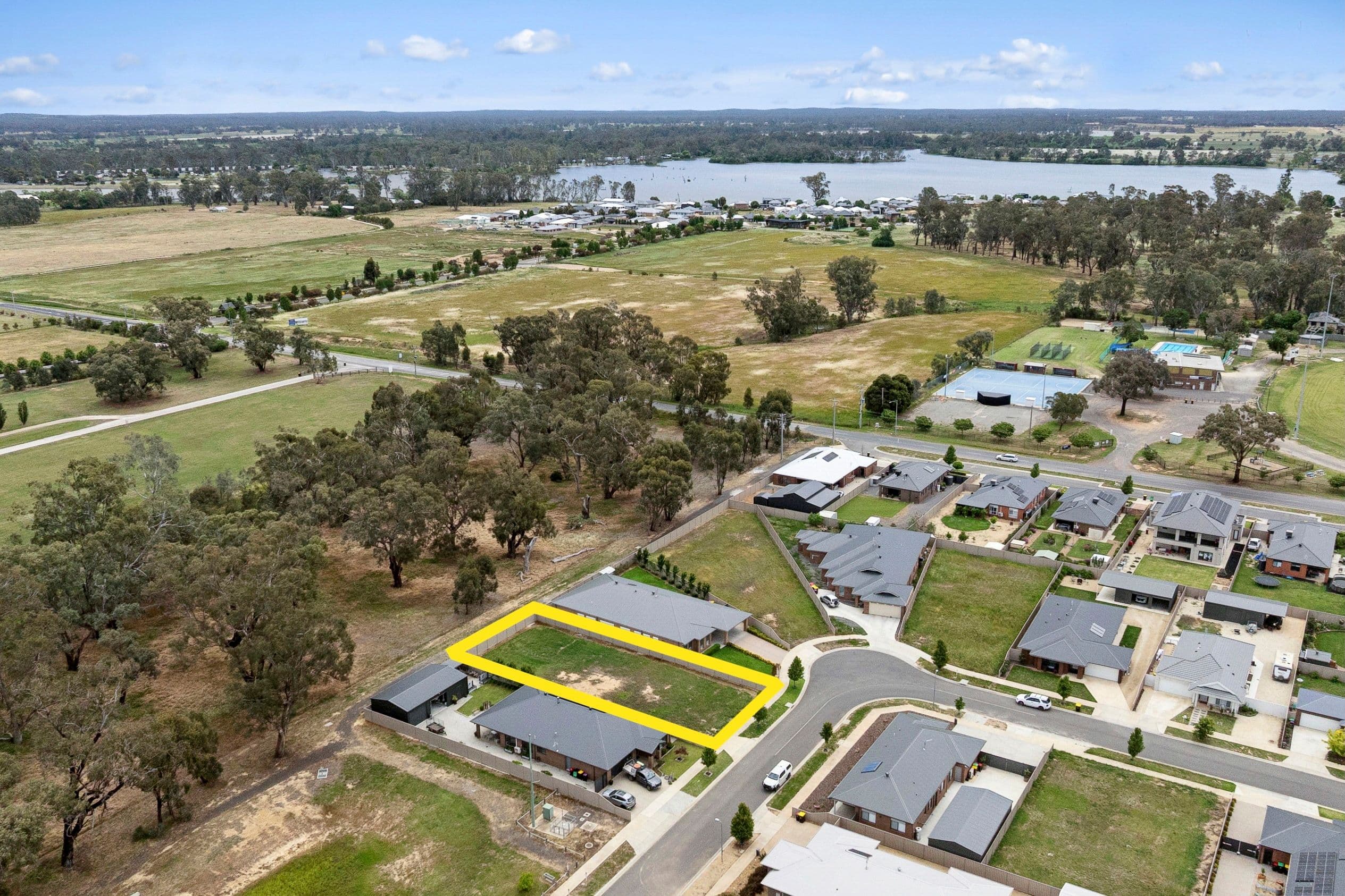 16 Hannah Crescent, Nagambie VIC 3608, Nagambie - Thumbnail 3