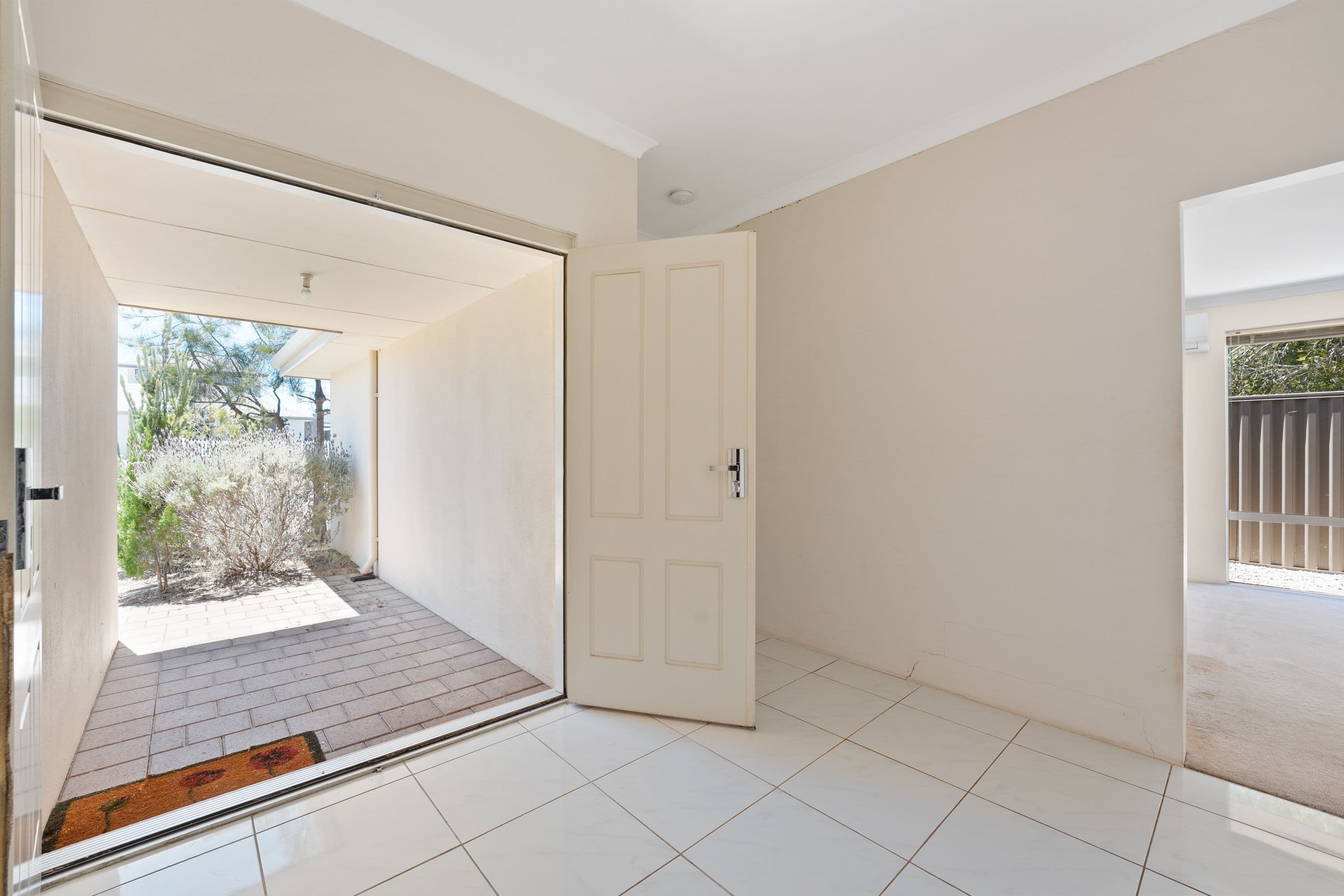 16 Furnivall Parade, Baldivis WA 6171, Baldivis - Thumbnail 6