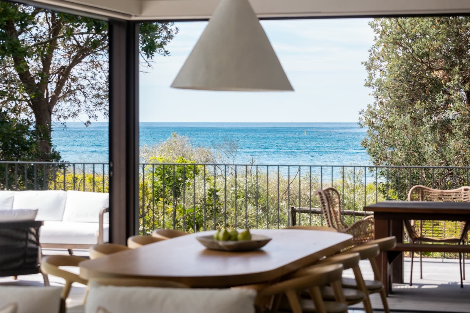 10 Mitchell Parade,Mollymook Beach, Mollymook Beach - Thumbnail 3