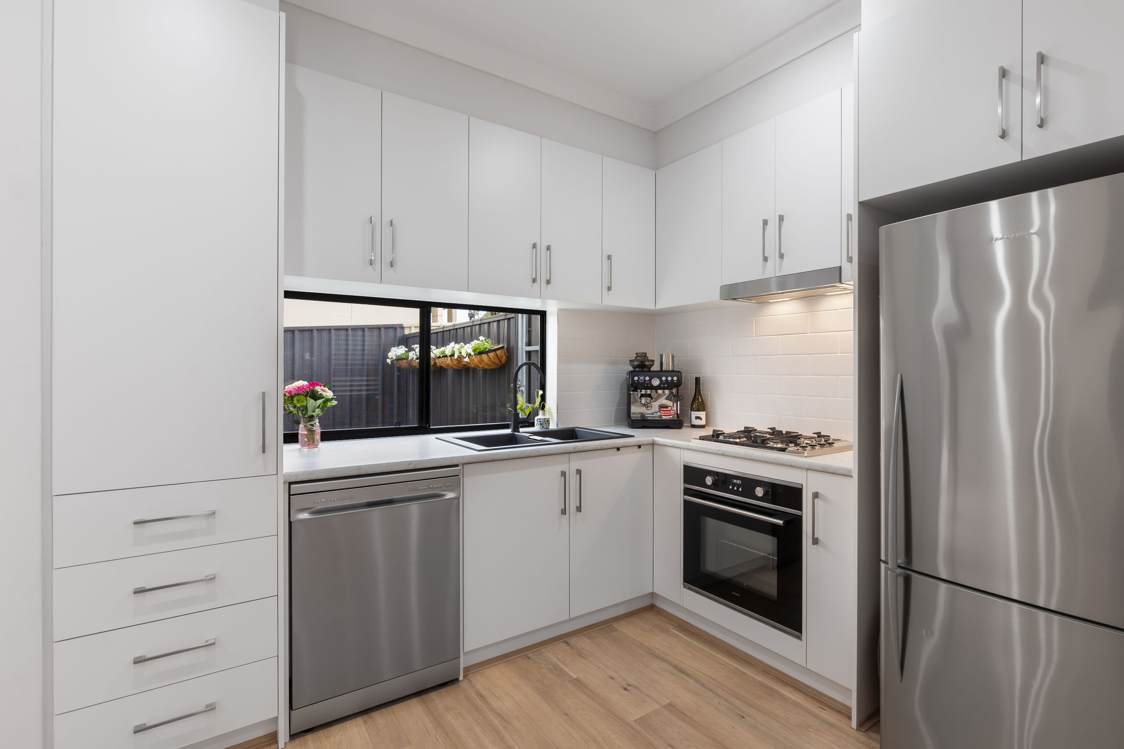 22 Maturin Avenue, Christies Beach SA 5165, Christies Beach - Thumbnail 4