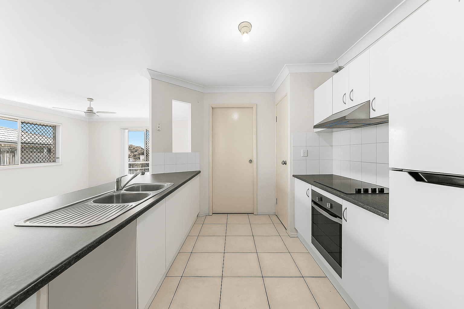 70 Storr Circuit, Goodna QLD 4300, Goodna - Thumbnail 2
