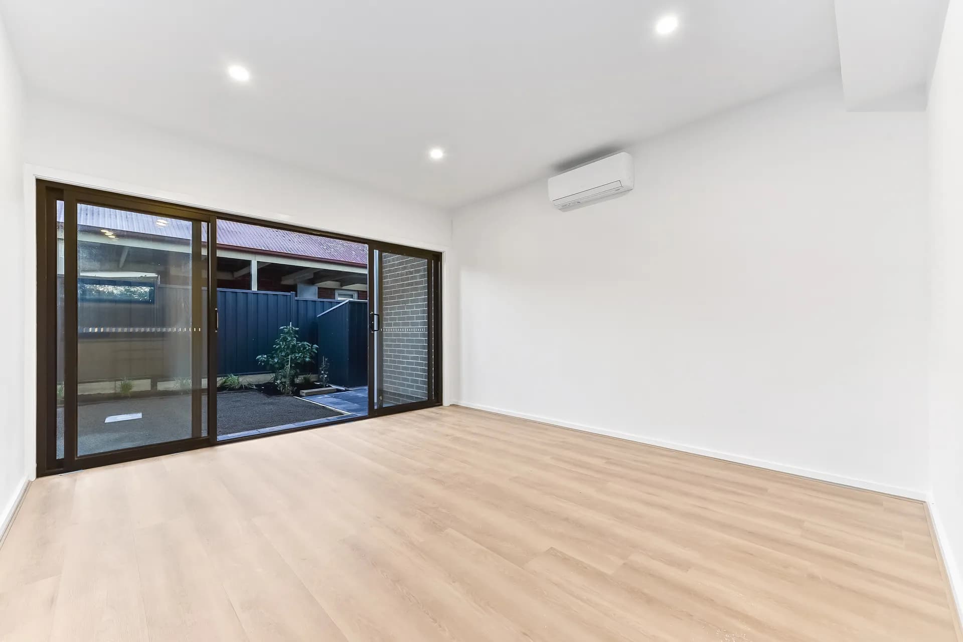 1-5/31 Macpherson  Street, Dandenong, VIC, Dandenong - Thumbnail 5