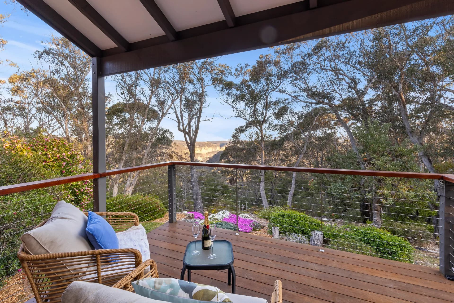 15-17 Gladstone Street, Wentworth Falls - Thumbnail 2