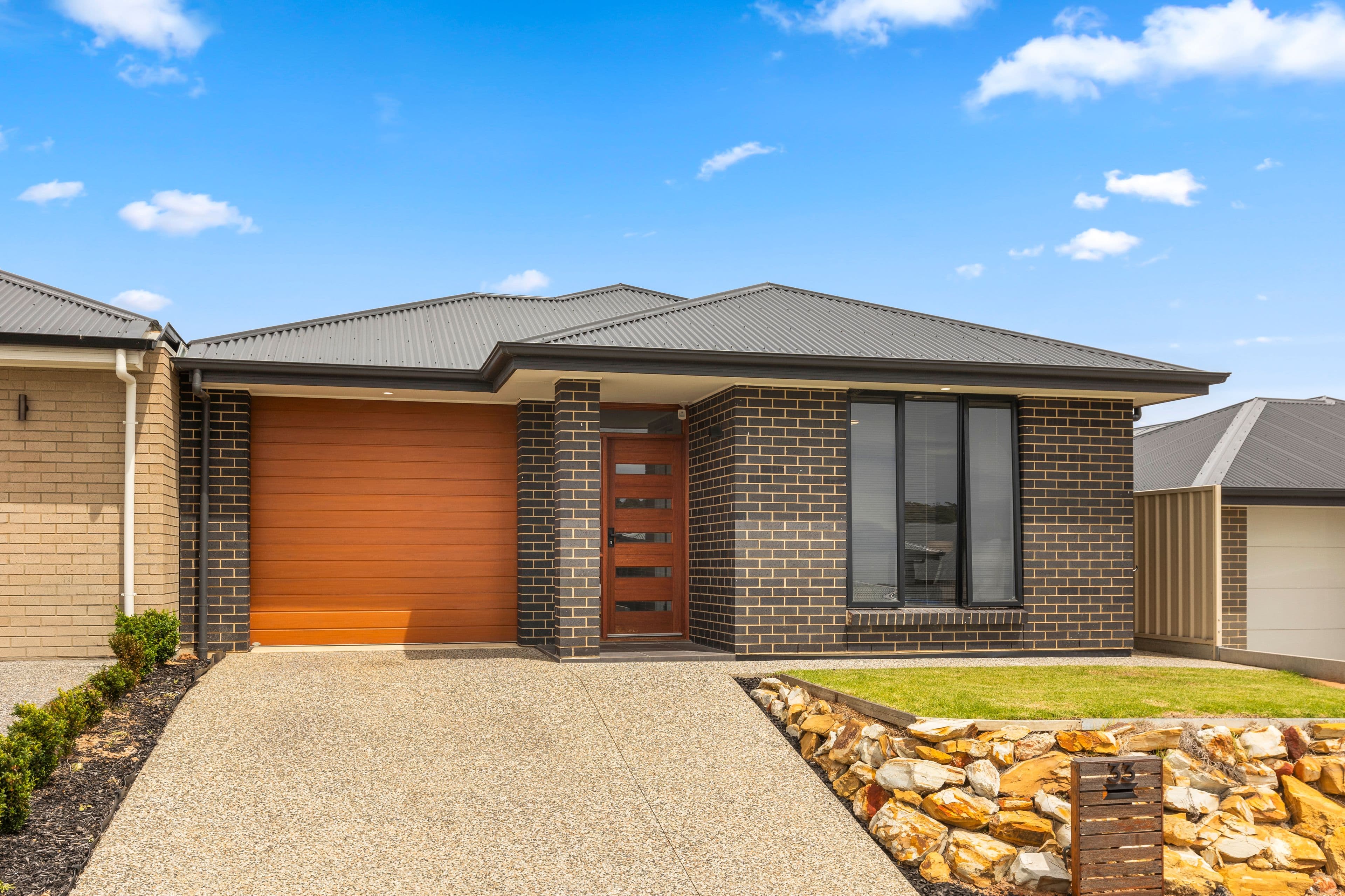 33 Noble Circuit, ONKAPARINGA HEIGHTS SA 5163, Onkaparinga Heights - Image 1