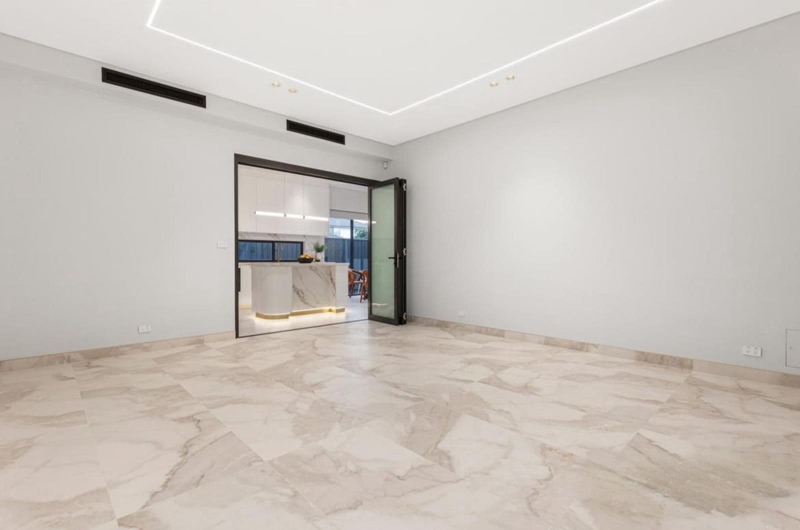 2 Fourteenth Avenue, Austral NSW 2179, Austral - Thumbnail 7