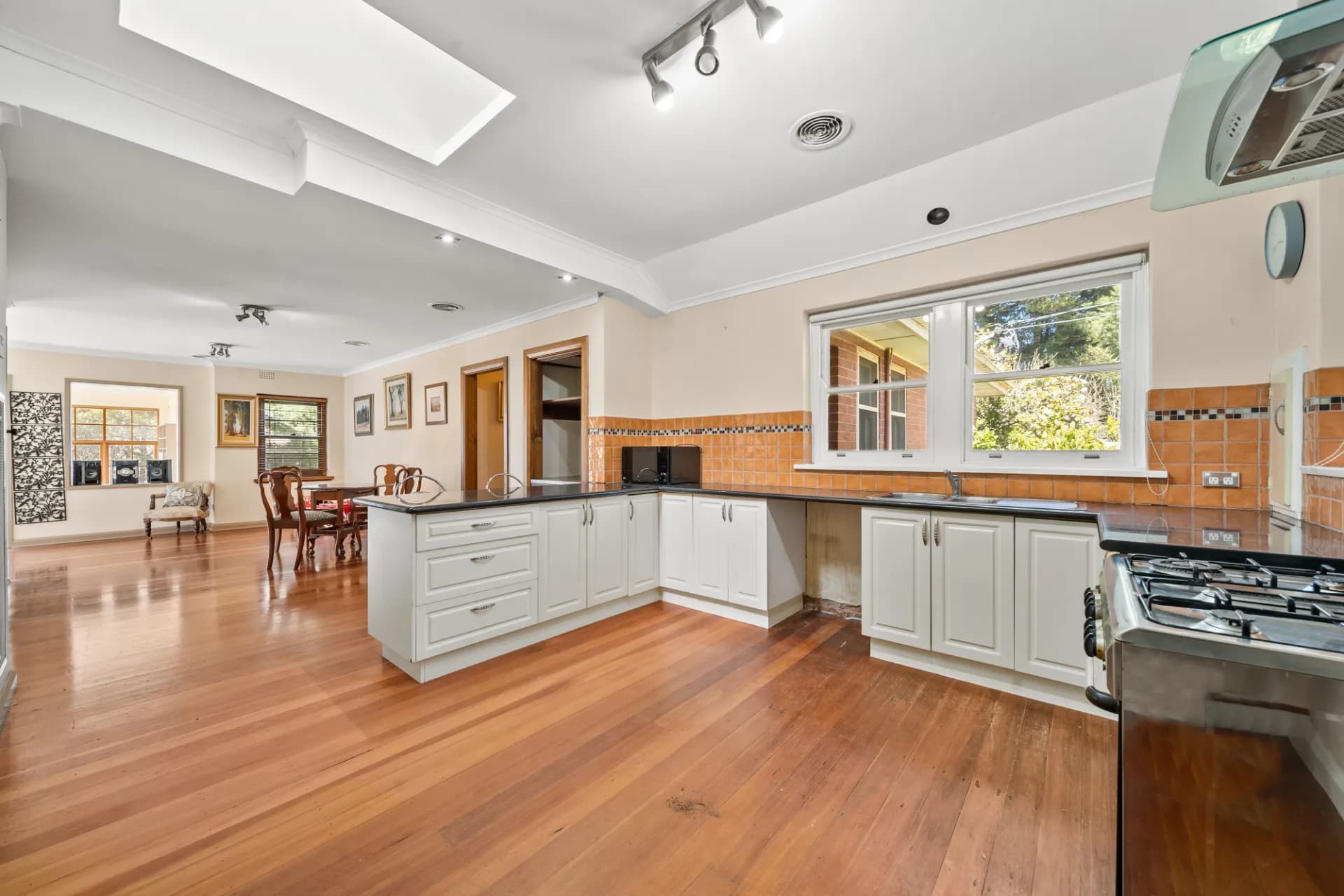 2 Tennyson Crescent, Forrest - Thumbnail 8
