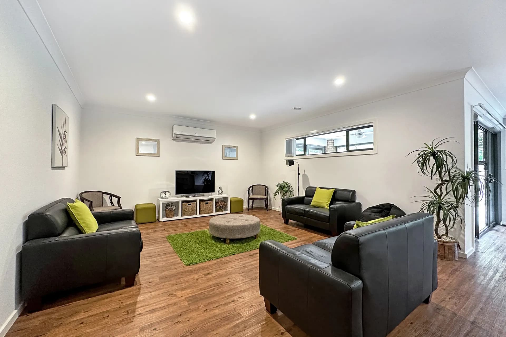 41 Buckland Drive, Warragul, VIC, Warragul - Thumbnail 2