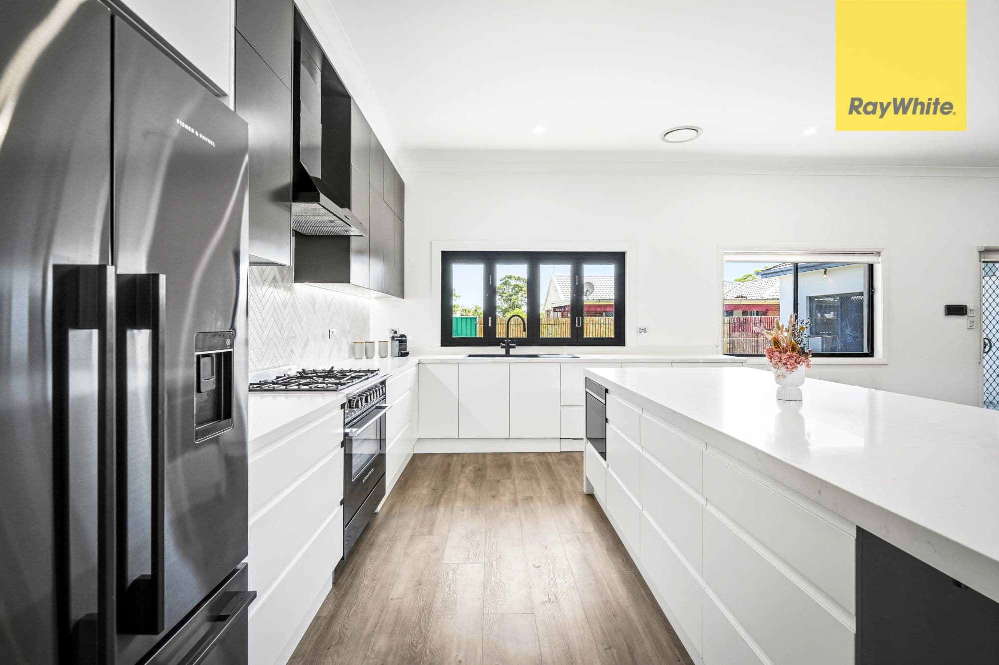 1/4 Albert Street, Traralgon, St Clair - Thumbnail 3